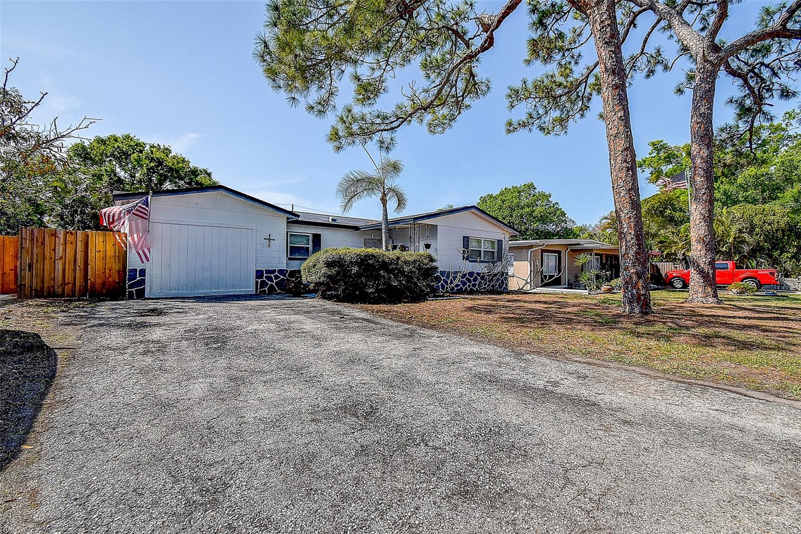 7834 42ND AVE N, ST PETERSBURG, FL — photo 4