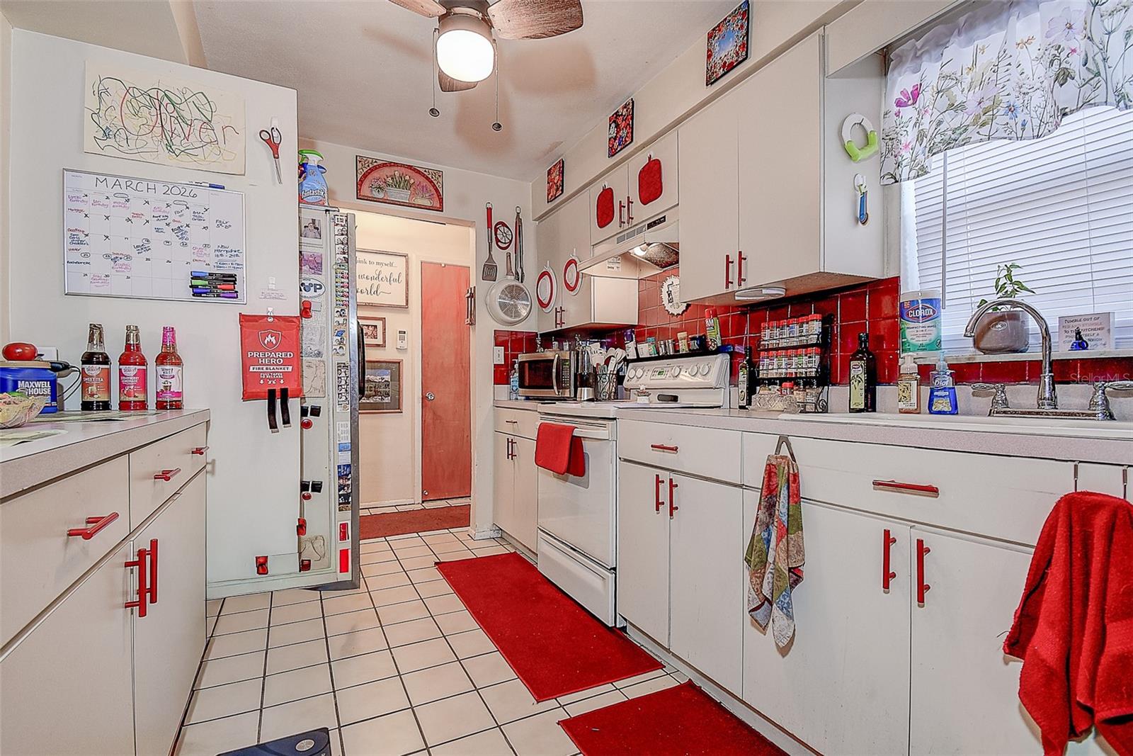 7834 42ND AVE N, ST PETERSBURG, FL — photo 8