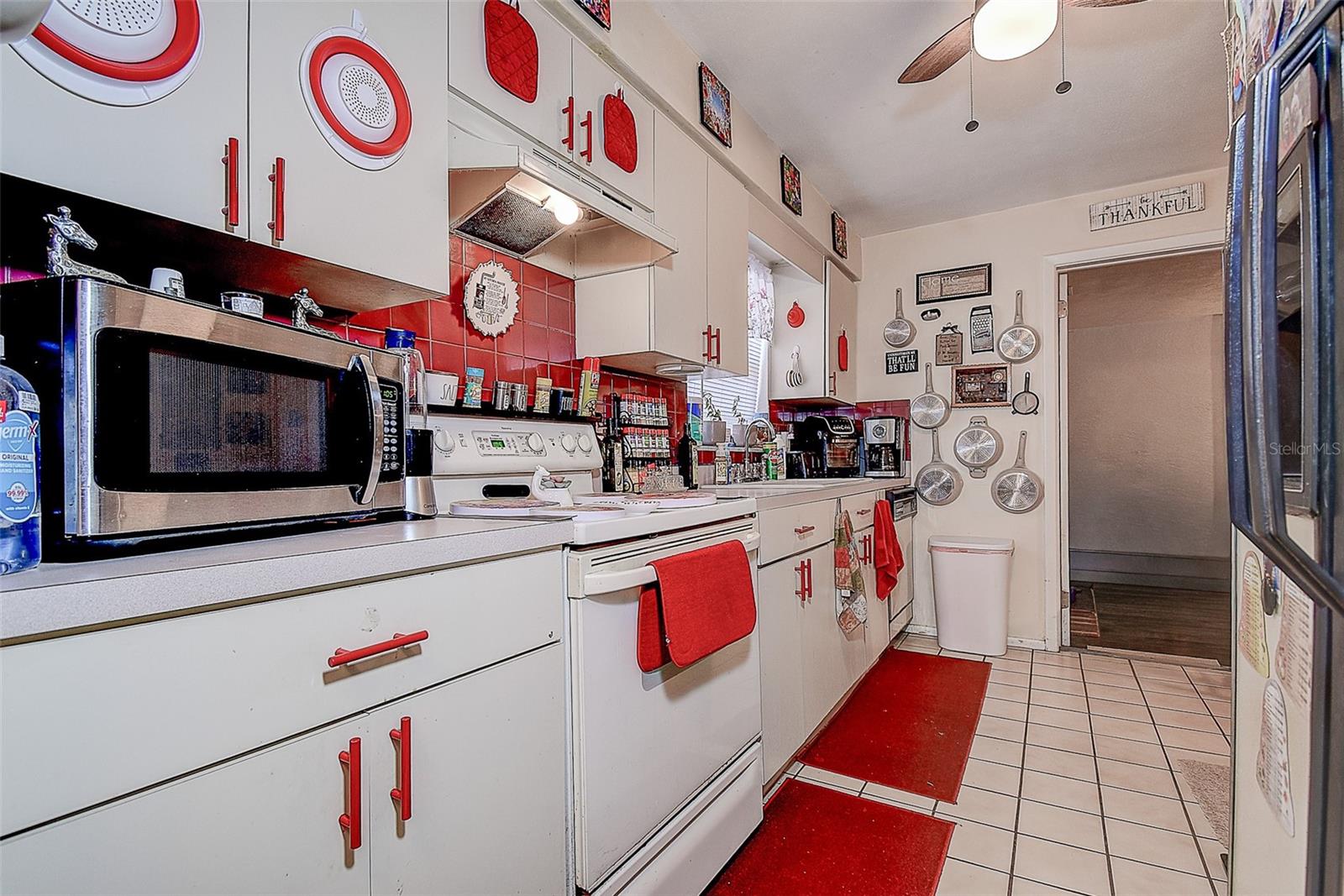 7834 42ND AVE N, ST PETERSBURG, FL — photo 9