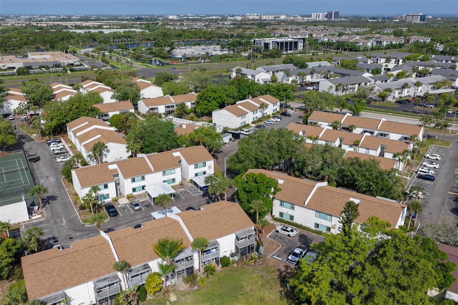 11502 7TH LN N #1401, ST PETERSBURG, FL — photo 31