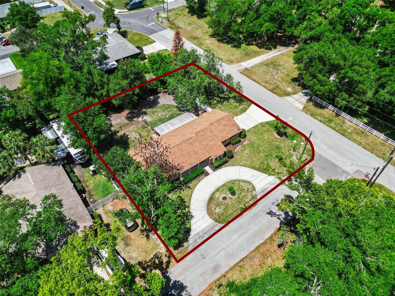 80 WHITCOMB AVE, UMATILLA, FL — photo 4