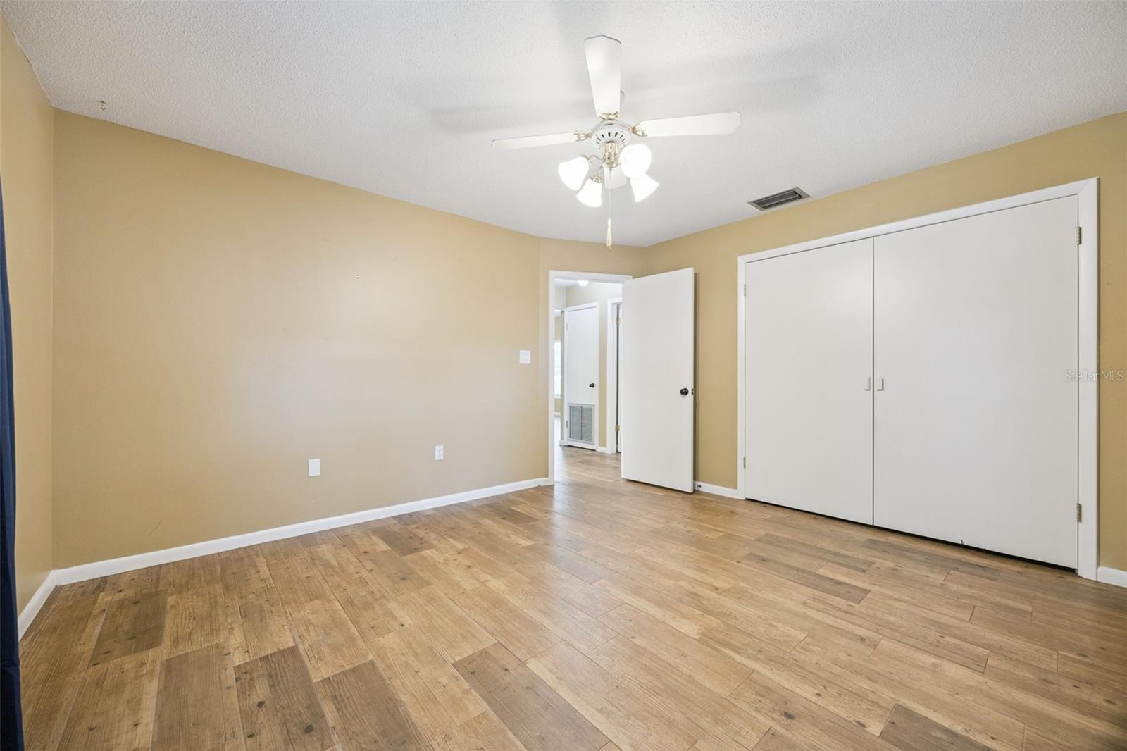 80 WHITCOMB AVE, UMATILLA, FL — photo 24