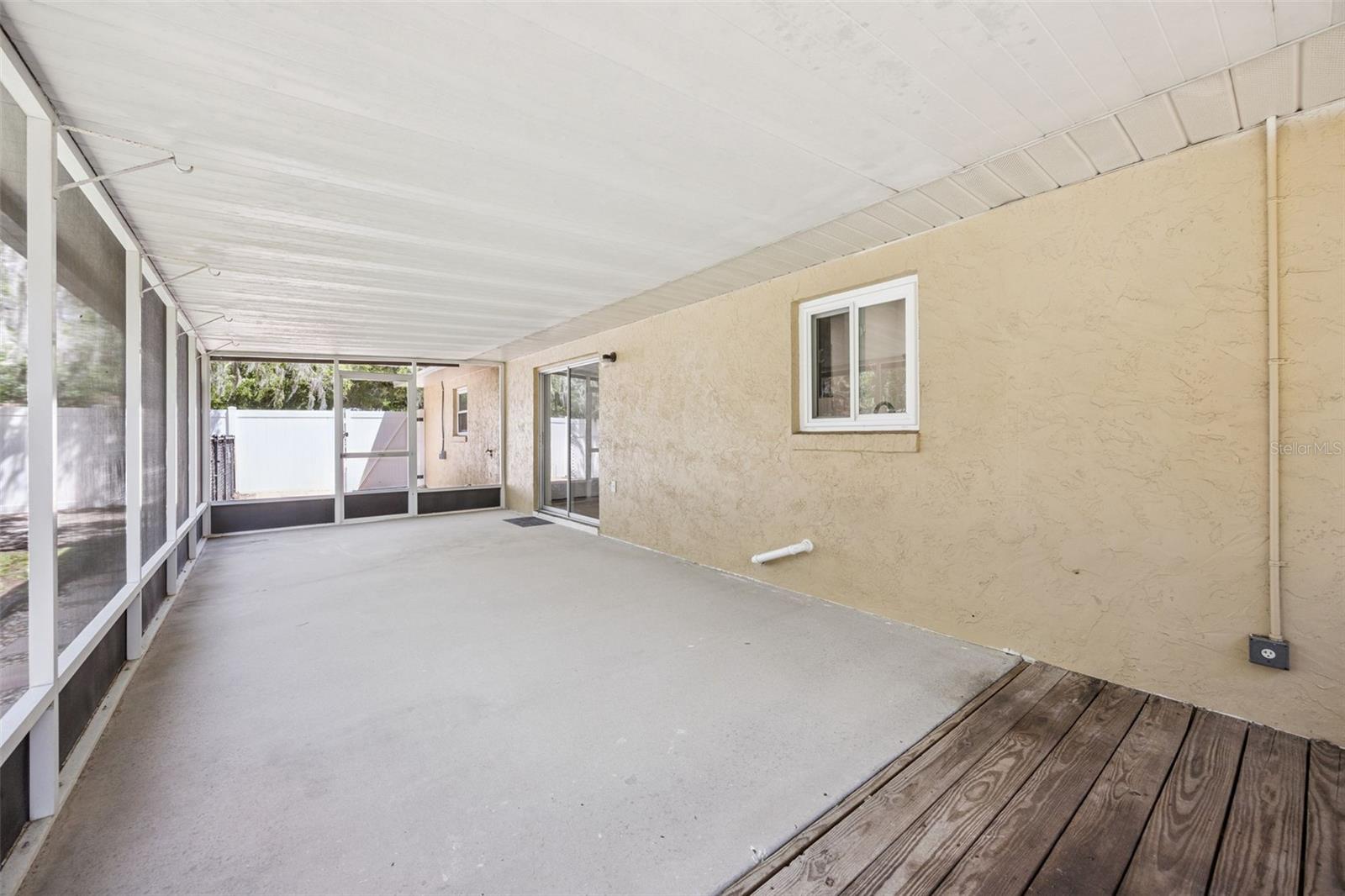 80 WHITCOMB AVE, UMATILLA, FL — photo 73