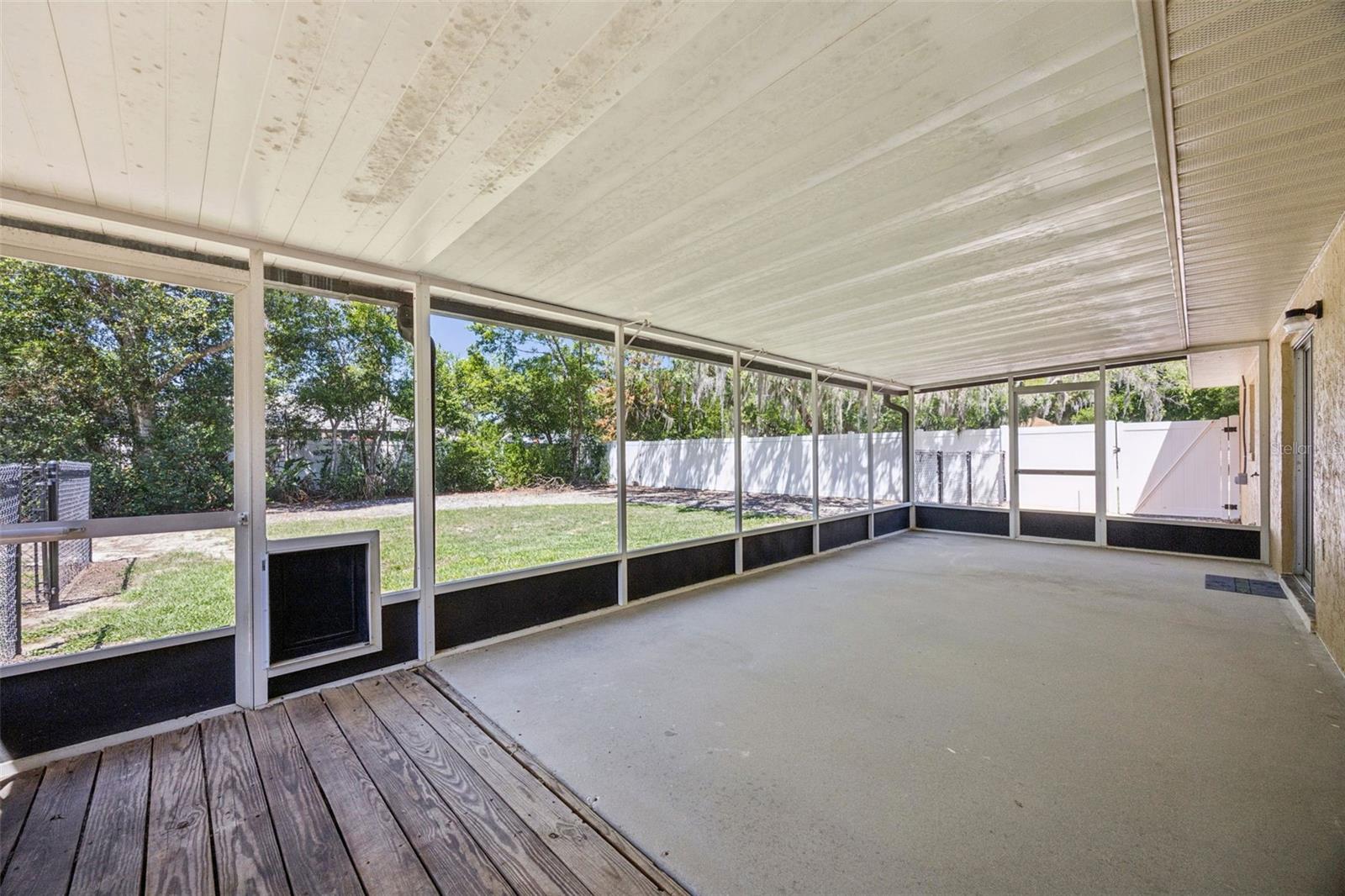 80 WHITCOMB AVE, UMATILLA, FL — photo 76