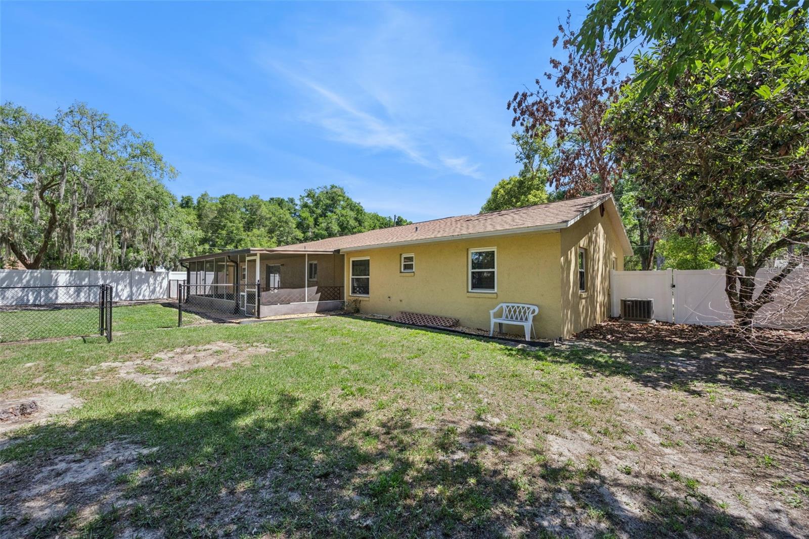 80 WHITCOMB AVE, UMATILLA, FL — photo 88