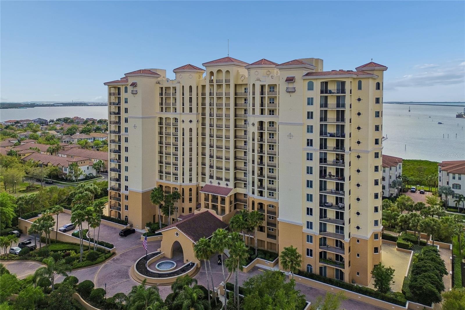 5823 BOWEN DANIEL DR #1103, TAMPA, FL