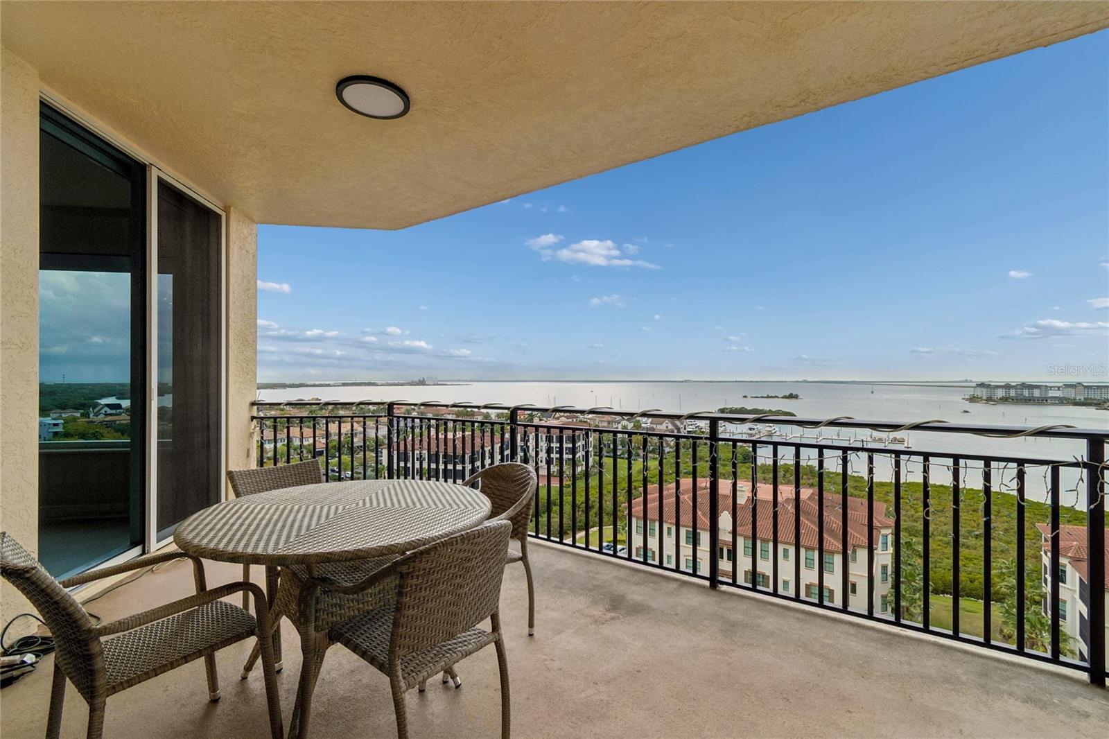 5823 BOWEN DANIEL DR #1103, TAMPA, FL — photo 48