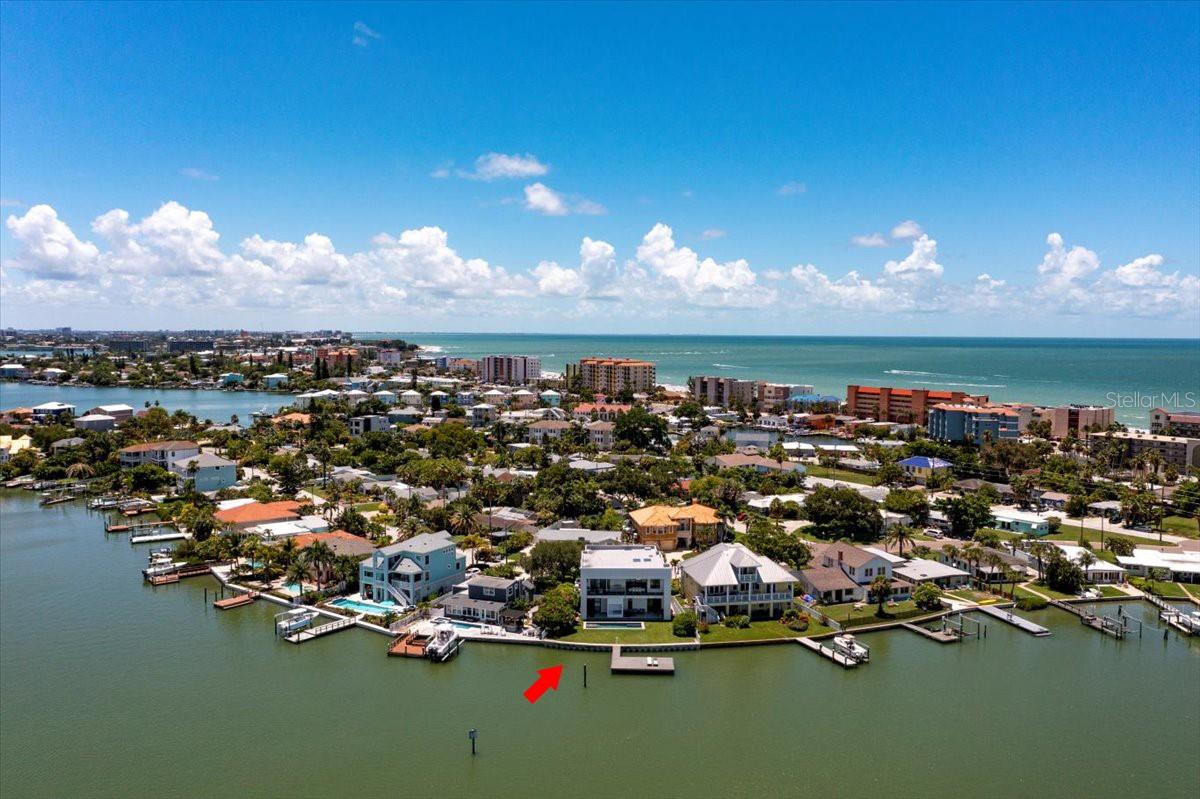 14077 N BAYSHORE DR, MADEIRA BEACH, FL — photo 38