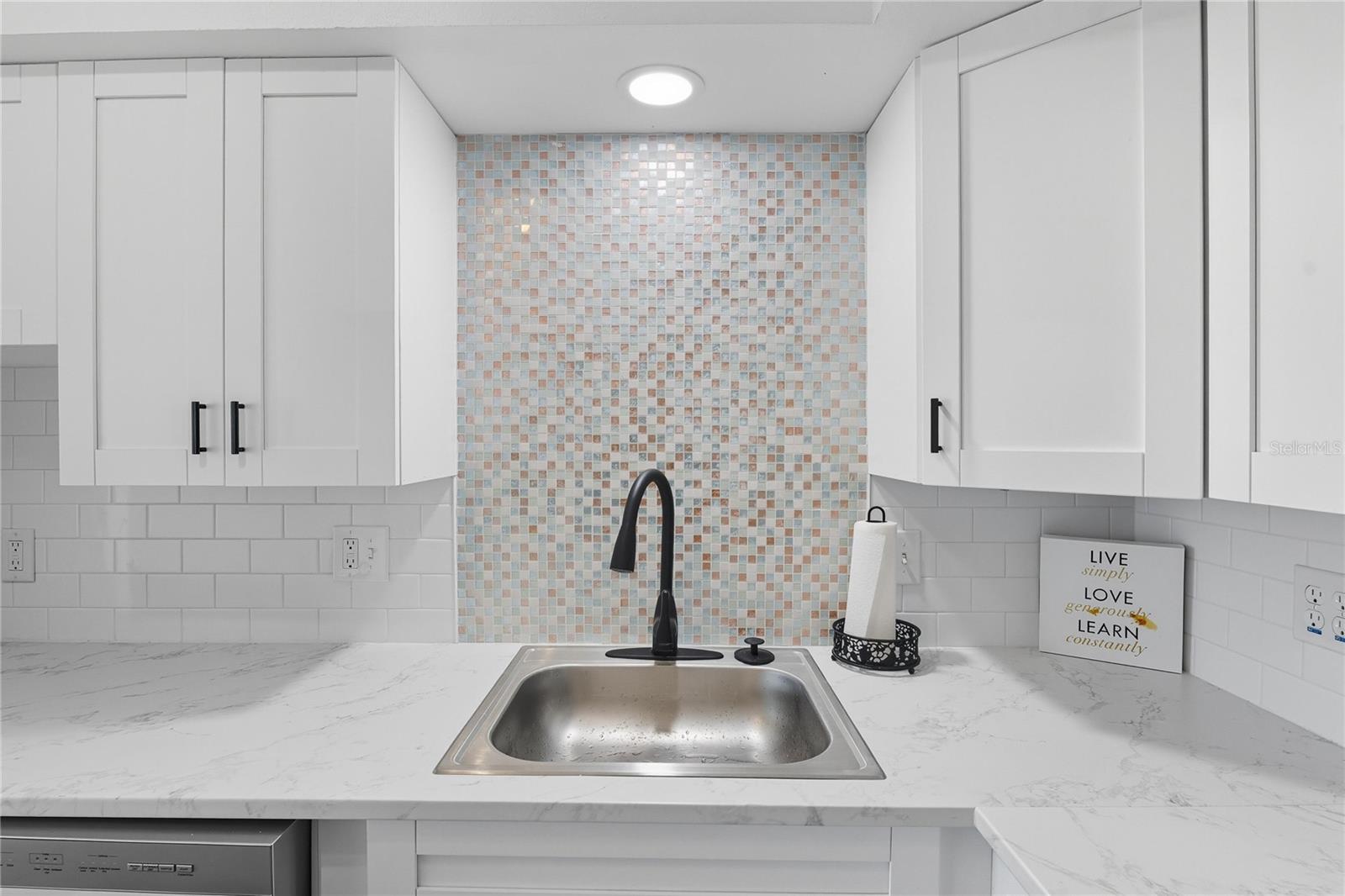 2257 WORLD PARKWAY BLVD W #61, CLEARWATER, FL — photo 12