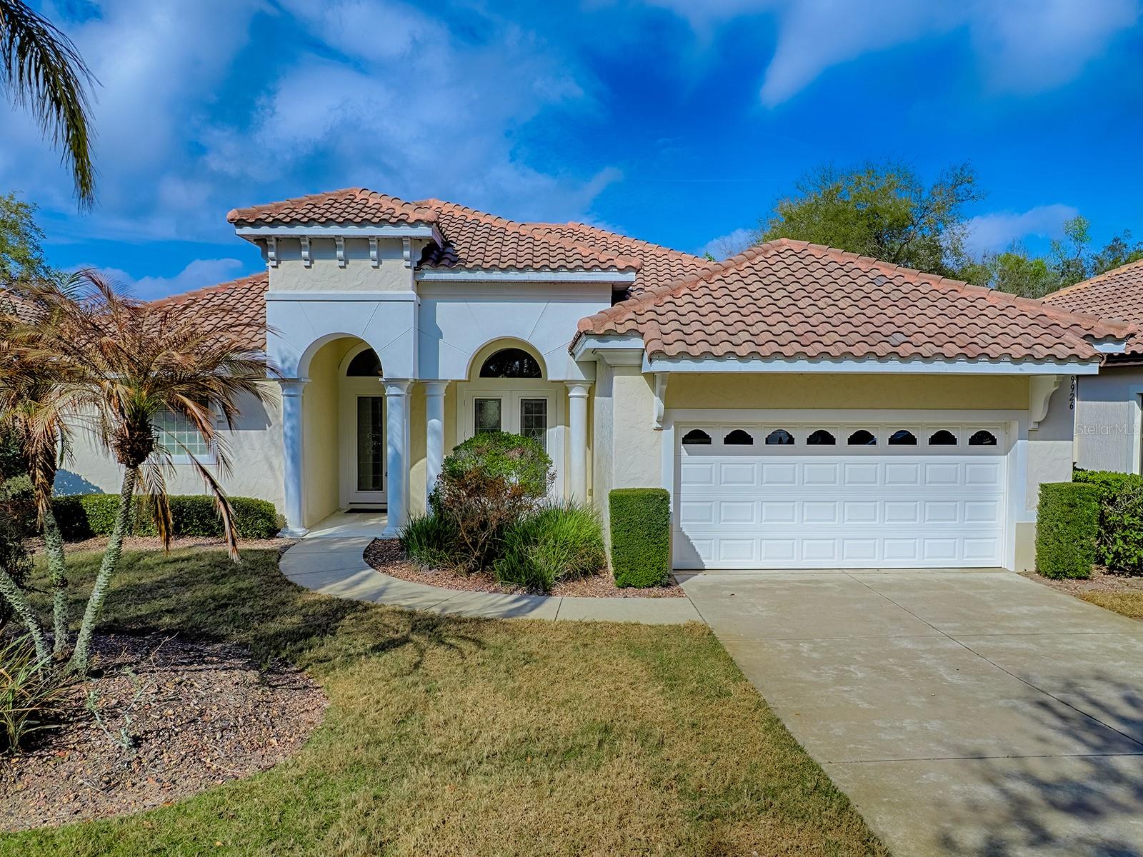 9926 SANTA BARBARA CT, HOWEY IN THE HILLS, FL — photo 5