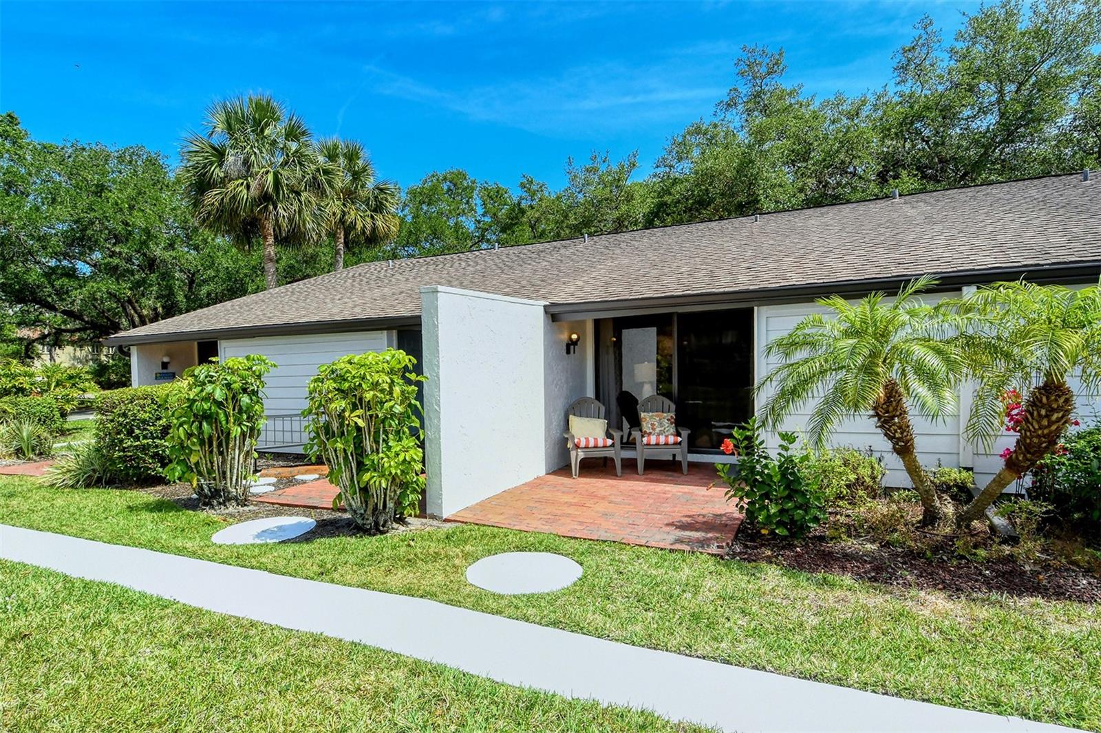 3545 LONGMEADOW #23, SARASOTA, FL — photo 2