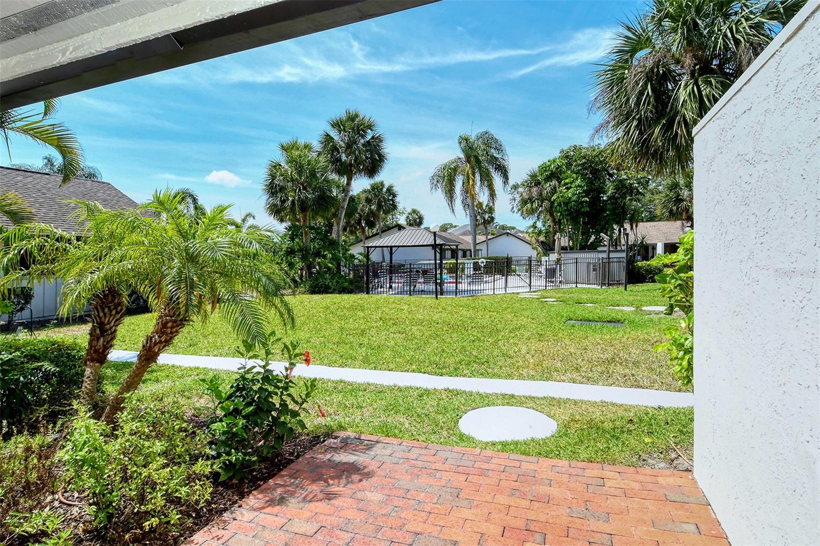 3545 LONGMEADOW #23, SARASOTA, FL — photo 3