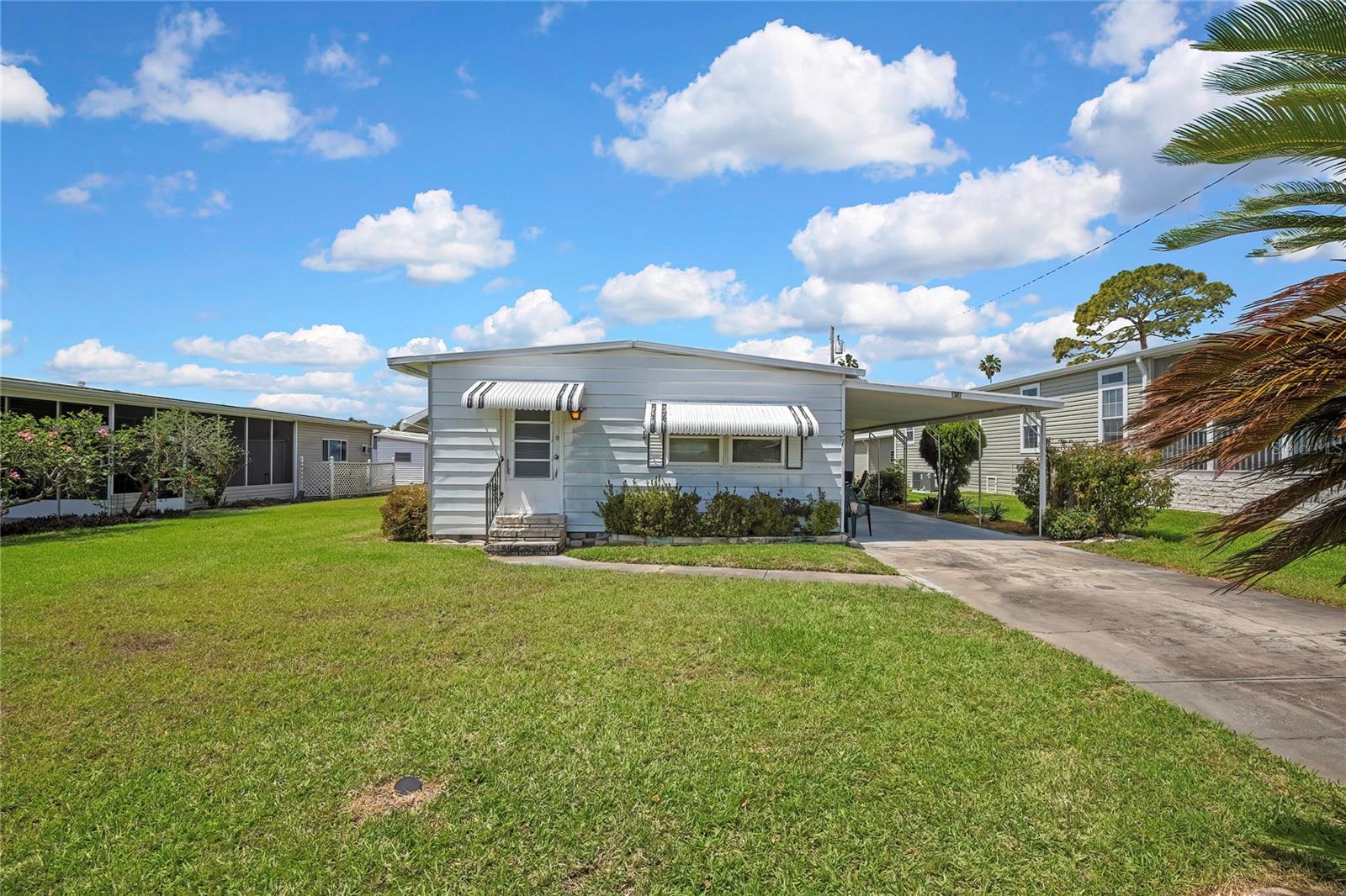 37 WILLIAM PENN WAY #13, PALM HARBOR, FL