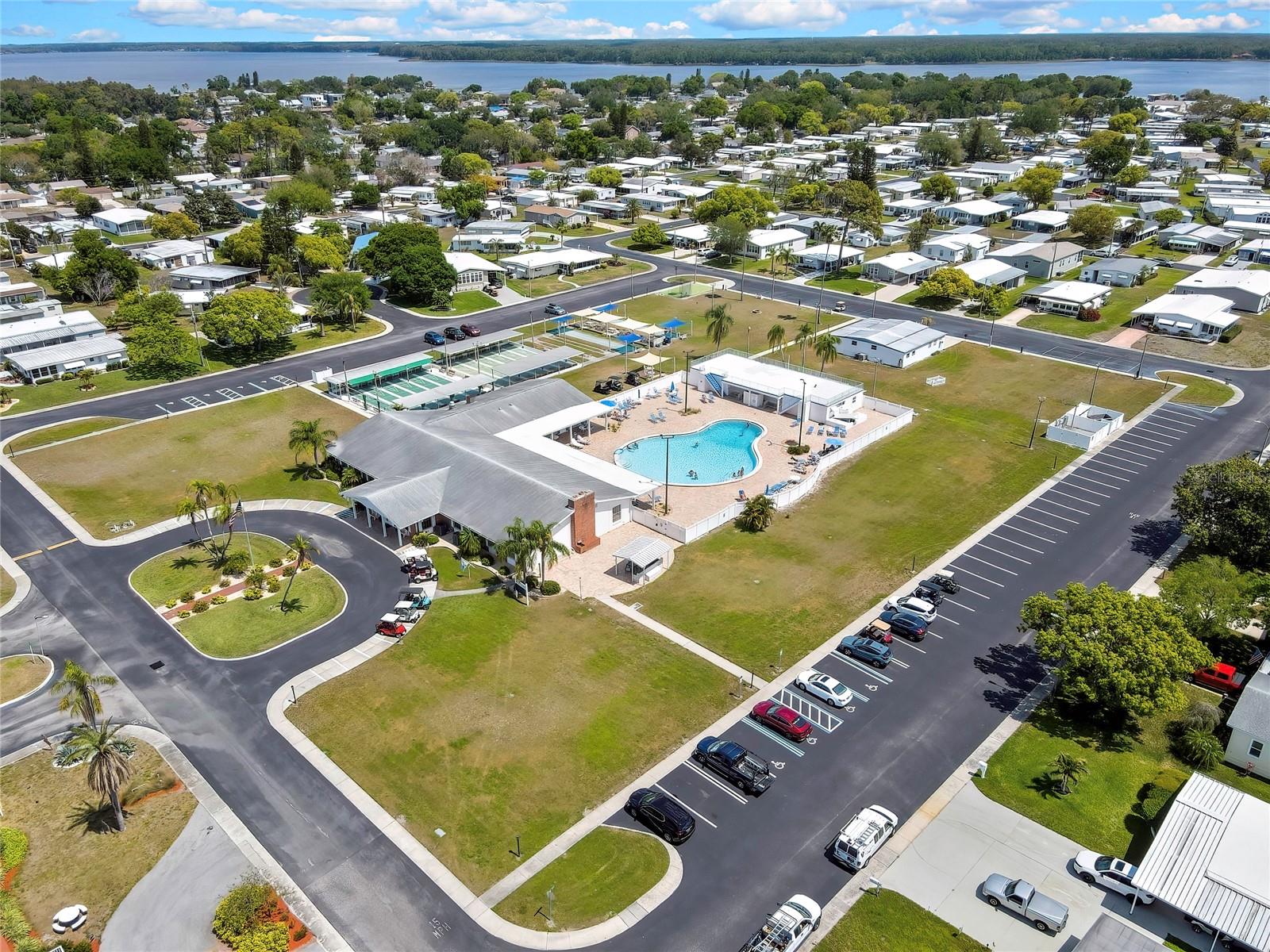 37 WILLIAM PENN WAY #13, PALM HARBOR, FL — photo 28
