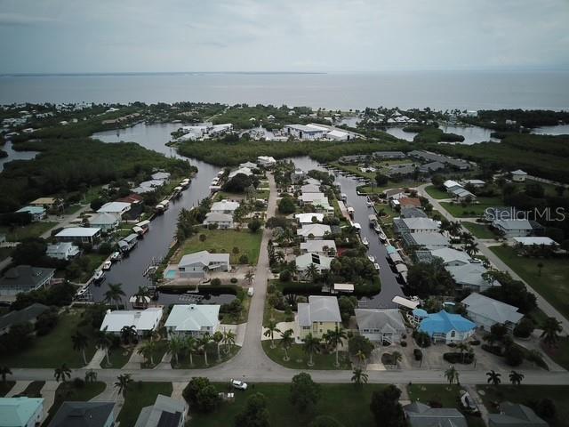 7883 BREAKWATER CT, BOKEELIA, FL — photo 6