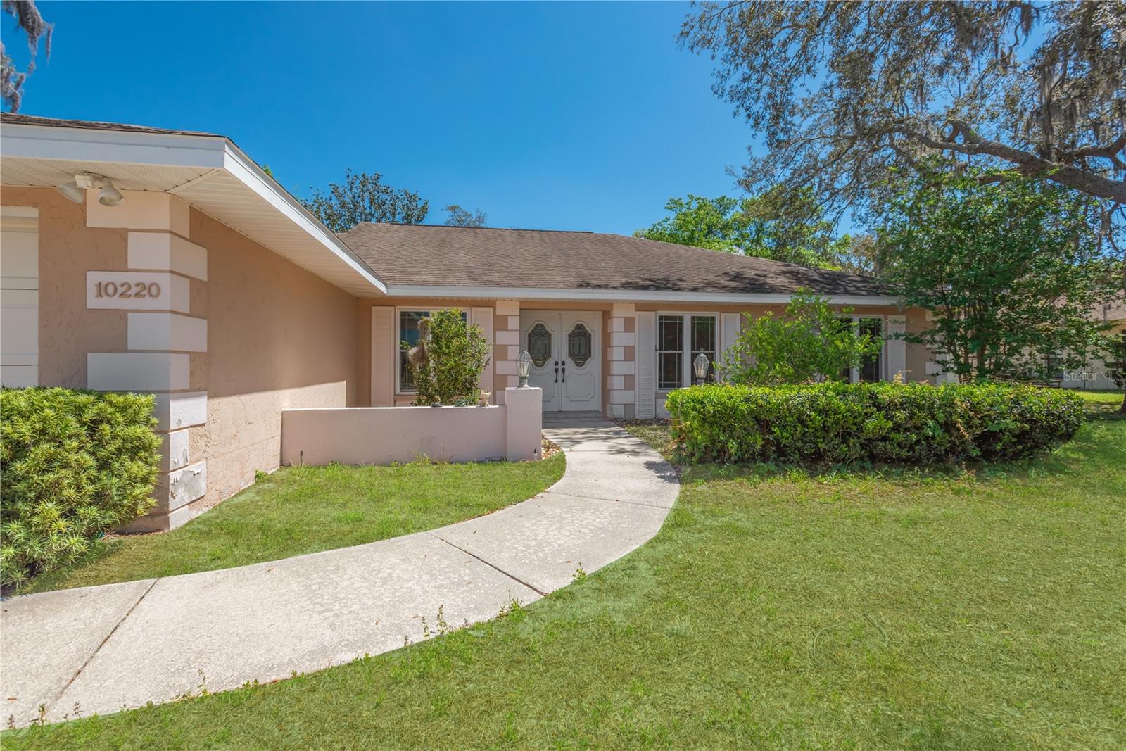 10220 SWANSON CT, SPRING HILL, FL — photo 3