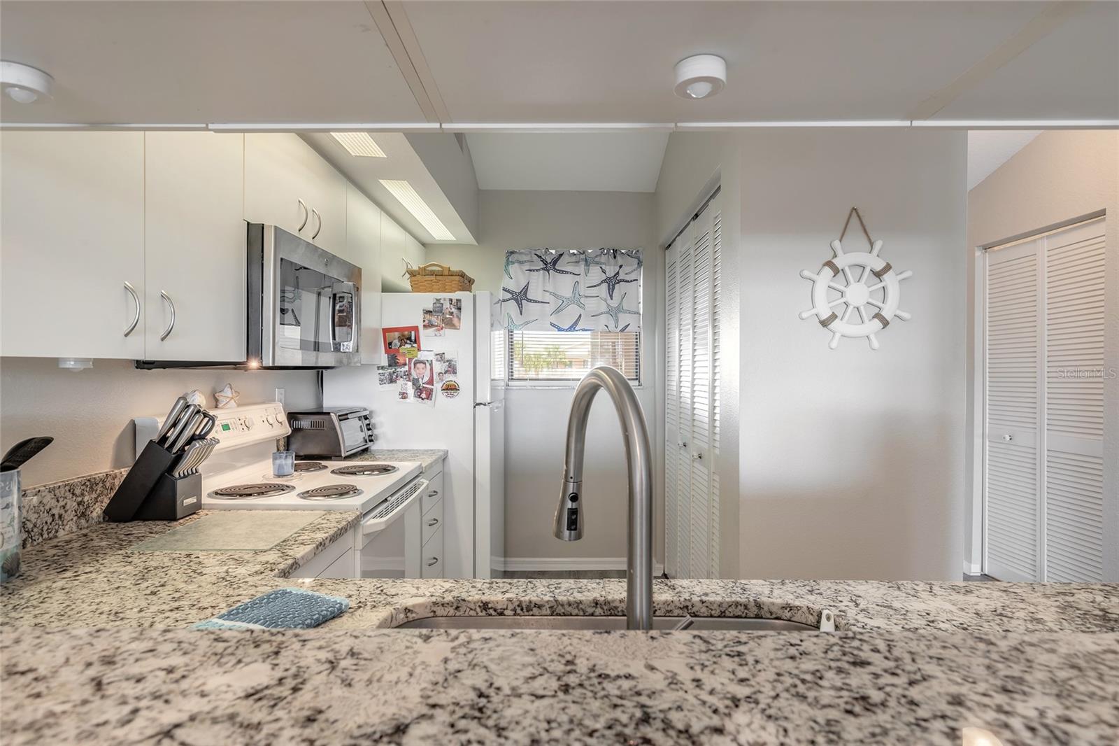 402 BOUCHELLE DR #204, NEW SMYRNA BEACH, FL — photo 11