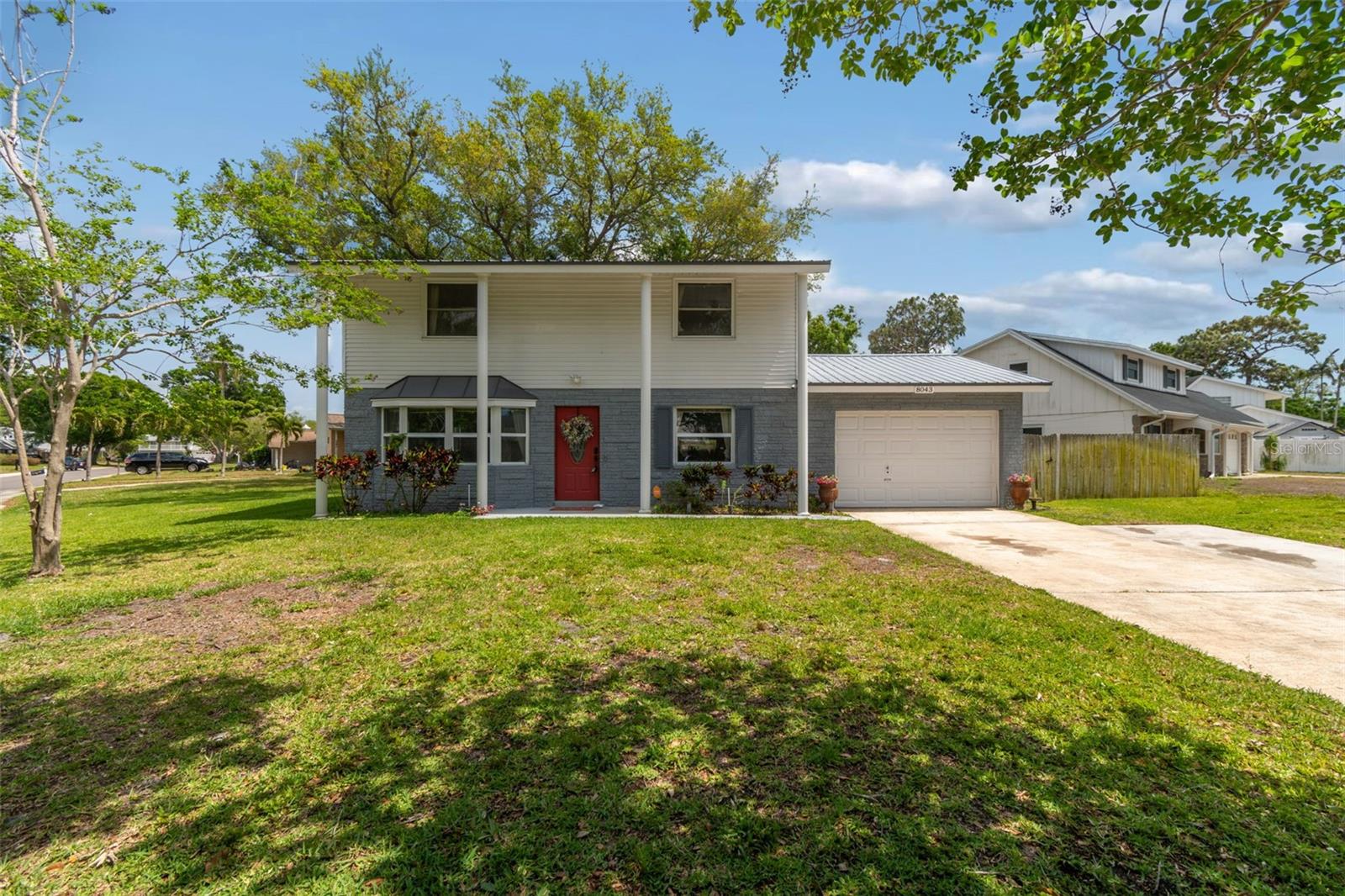 8043 124TH ST, SEMINOLE, FL