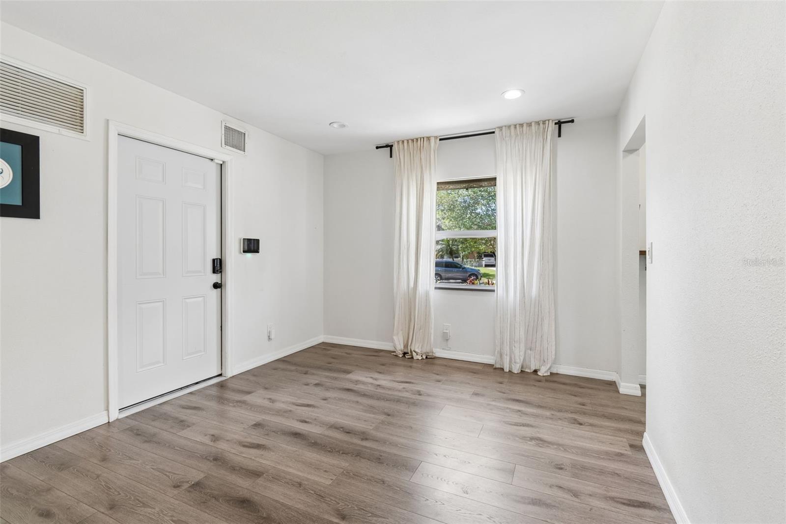8043 124TH ST, SEMINOLE, FL — photo 22