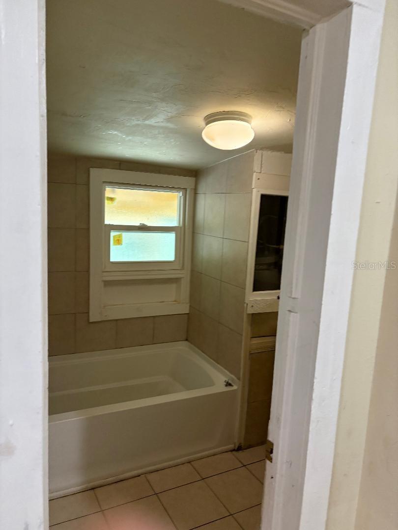 1623 SE 3RD AVE, GAINESVILLE, FL — photo 9