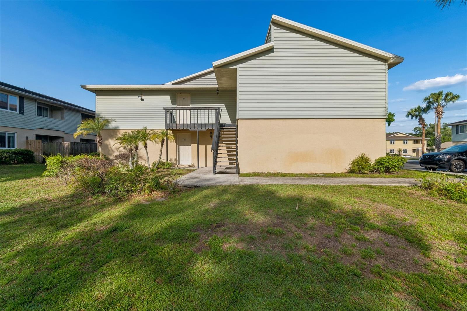 229 RED MAPLE PL, BRANDON, FL — photo 2