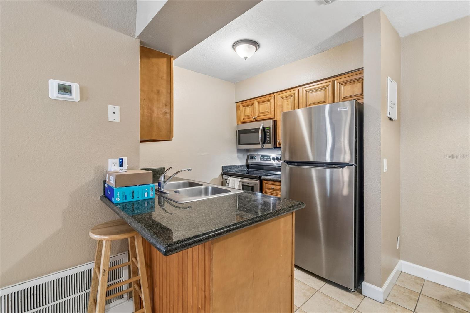 229 RED MAPLE PL, BRANDON, FL — photo 6