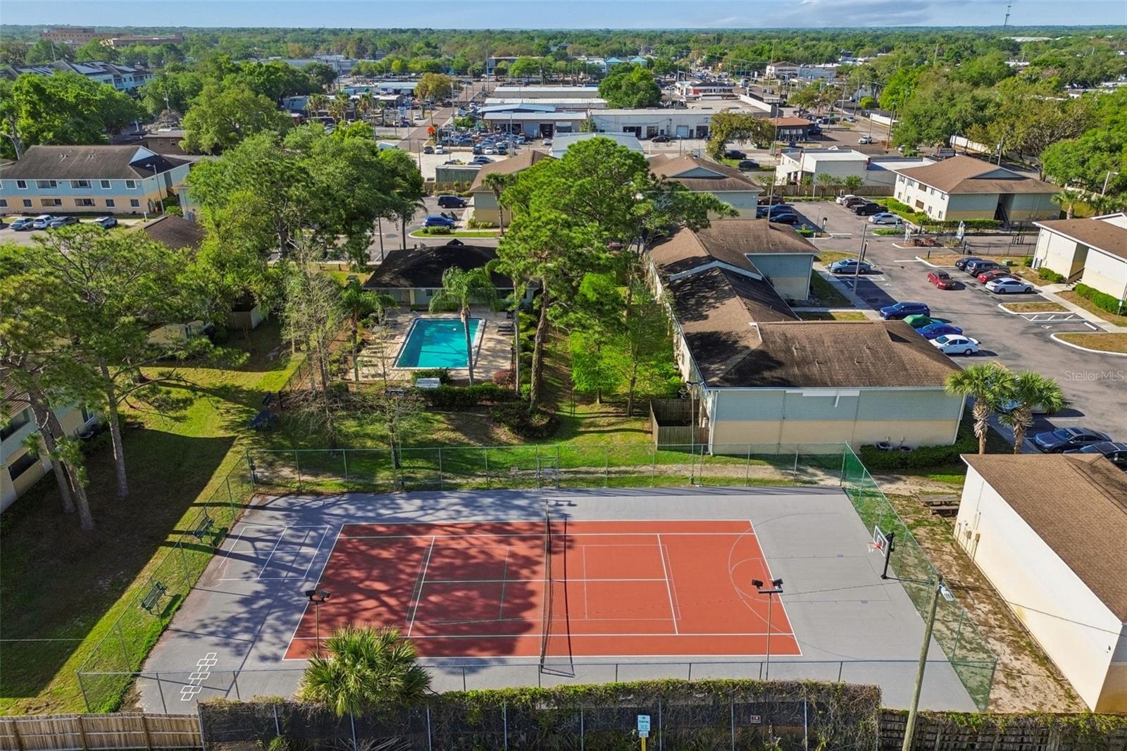 229 RED MAPLE PL, BRANDON, FL — photo 35