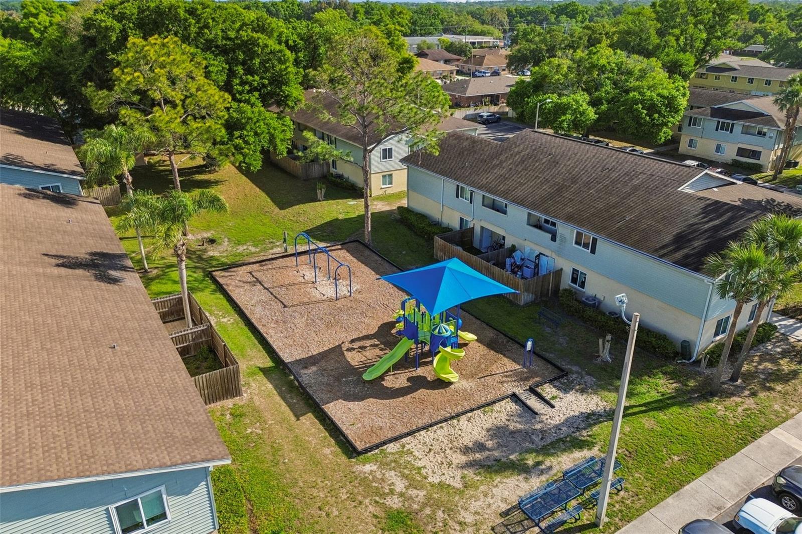 229 RED MAPLE PL, BRANDON, FL — photo 37