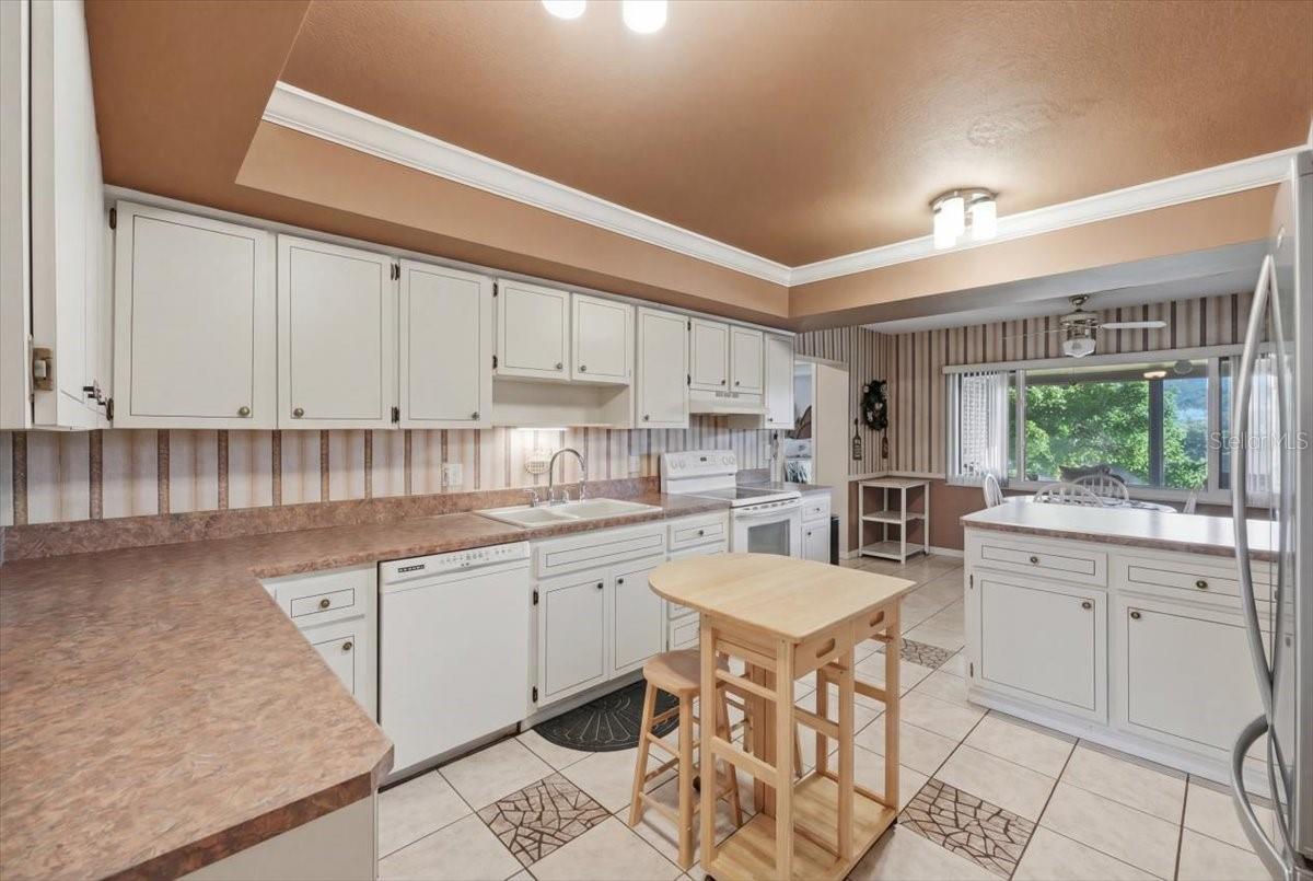 236 W LAKE INA DR, WINTER HAVEN, FL — photo 30