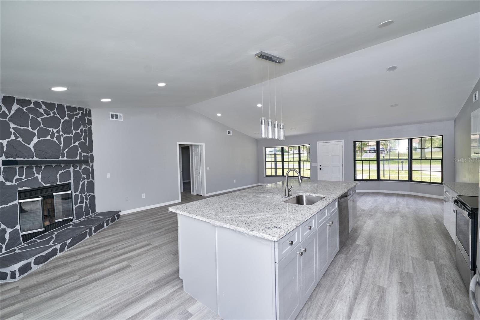 211 MARION OAKS LN, OCALA, FL — photo 15