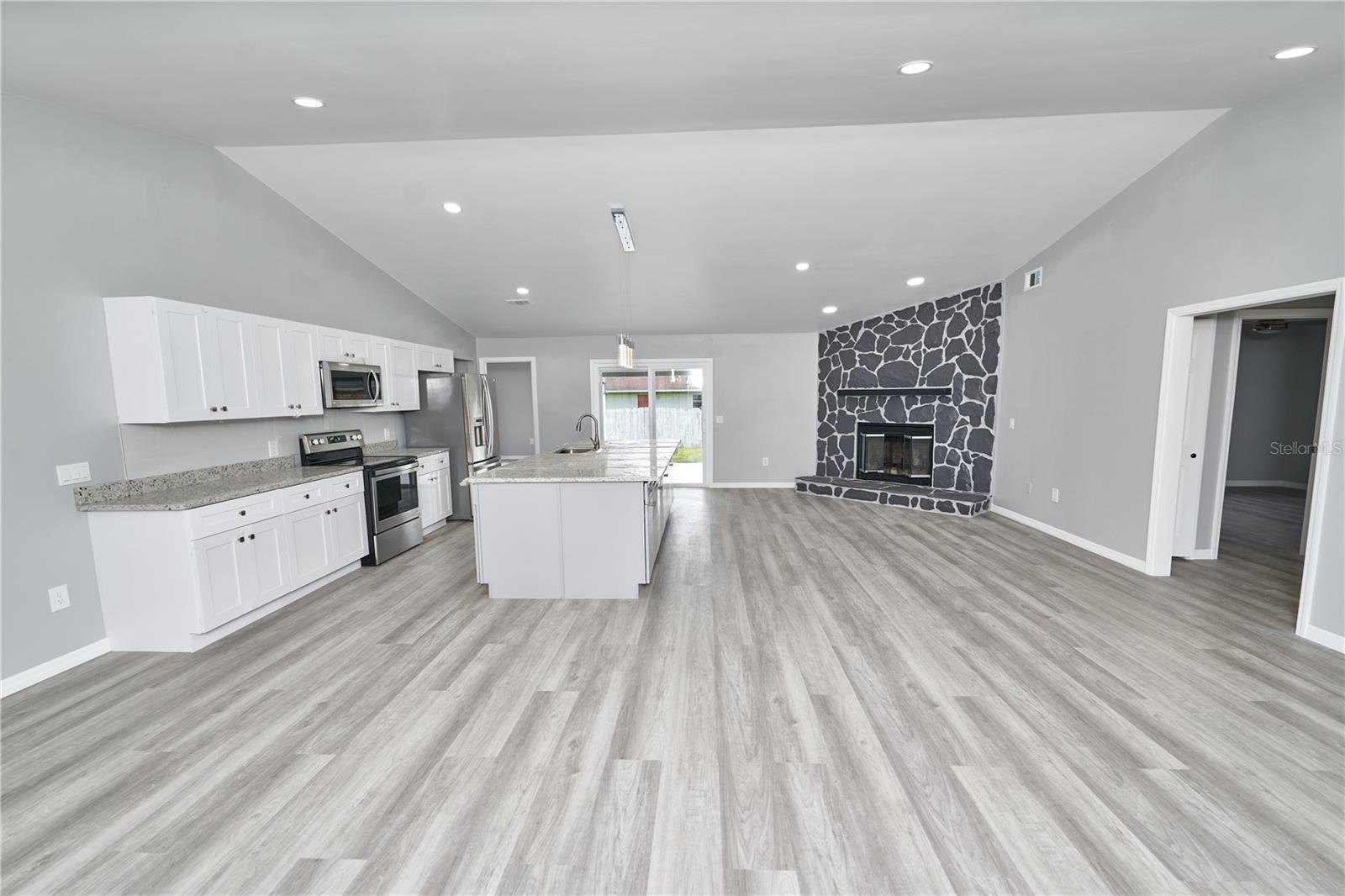 211 MARION OAKS LN, OCALA, FL — photo 31