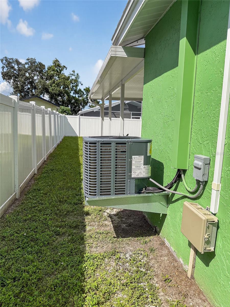 2311 W KENTUCKY AVE, TAMPA, FL — photo 47