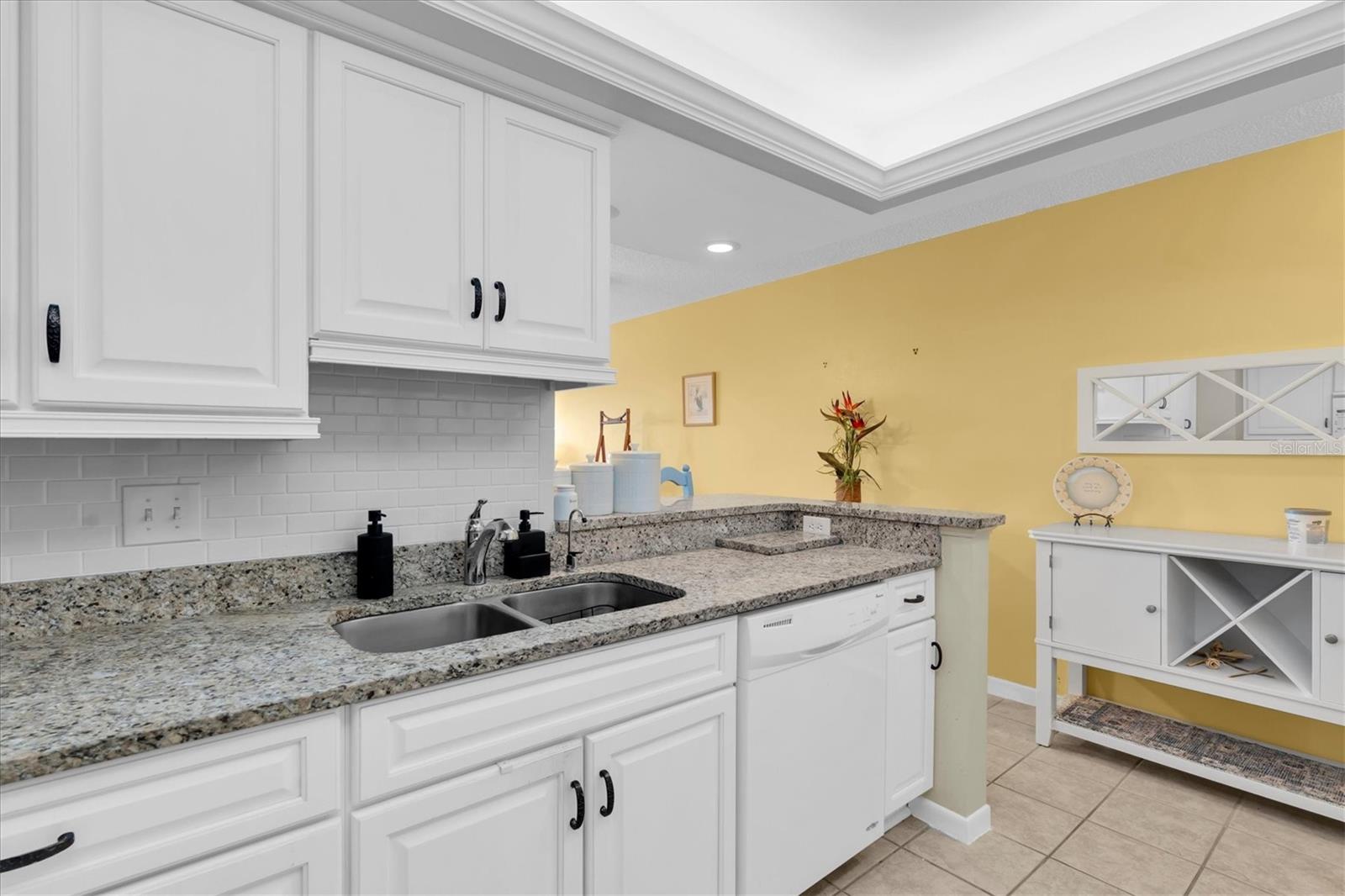 285 107TH AVE #701, TREASURE ISLAND, FL — photo 13