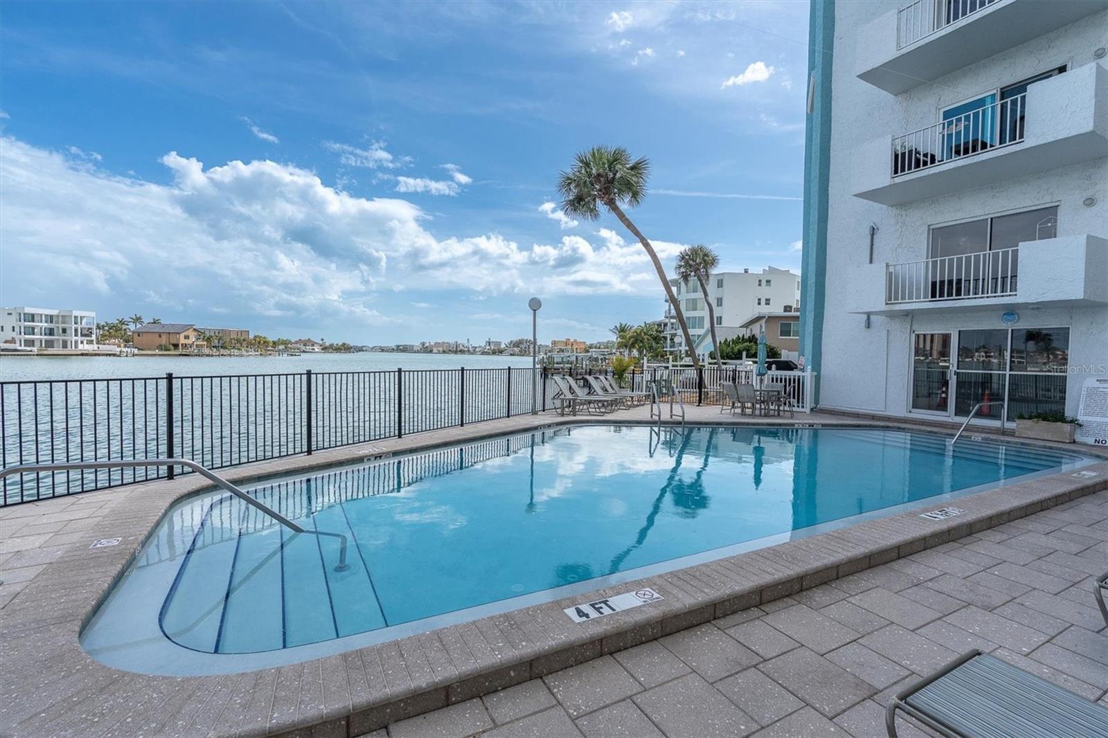285 107TH AVE #701, TREASURE ISLAND, FL — photo 24