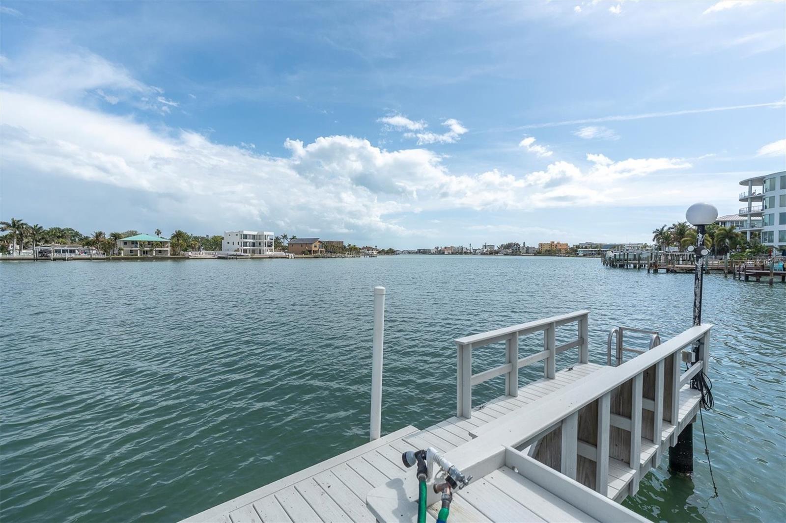 285 107TH AVE #701, TREASURE ISLAND, FL — photo 27