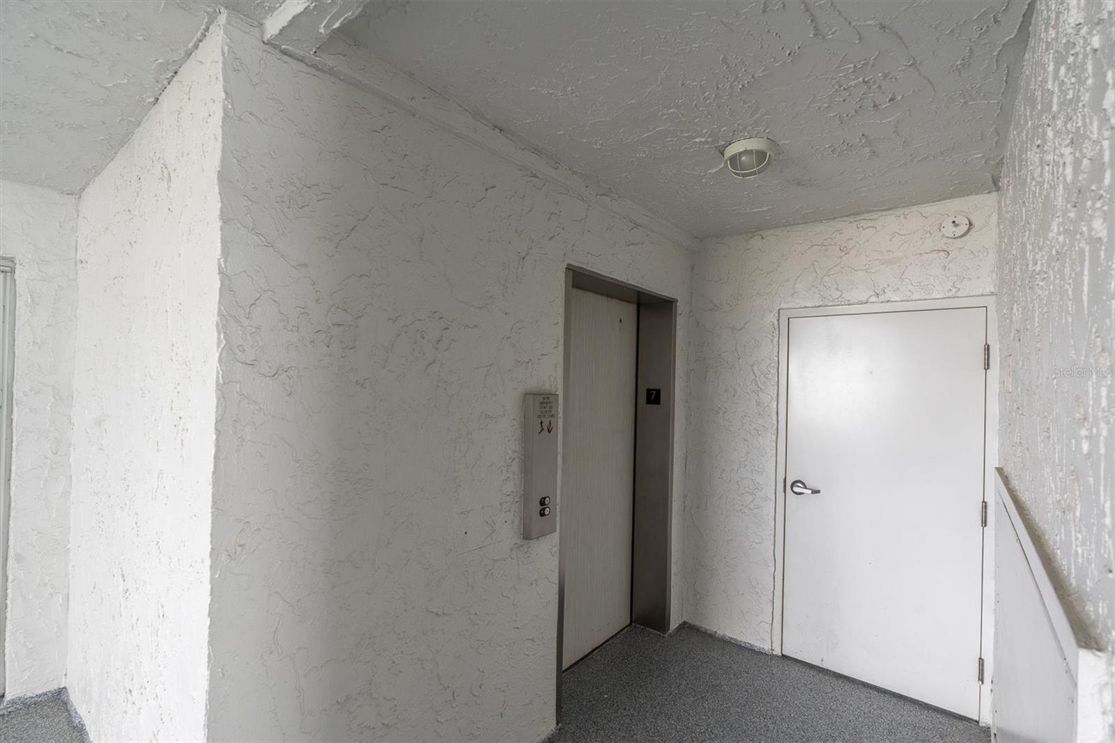 285 107TH AVE #701, TREASURE ISLAND, FL — photo 28