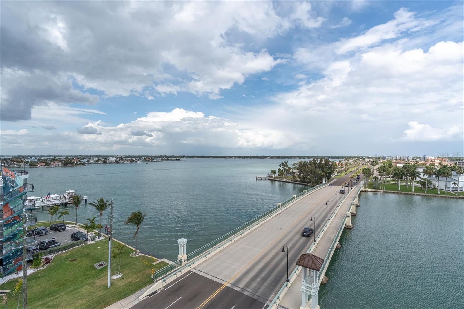 285 107TH AVE #701, TREASURE ISLAND, FL — photo 29