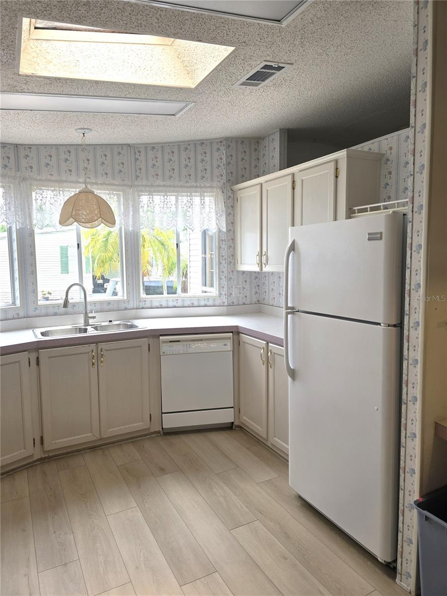1001 STARKEY RD #639, LARGO, FL — photo 12