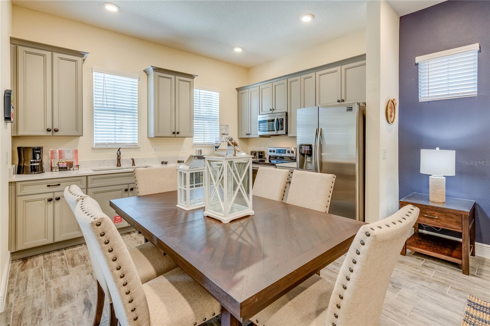 8080 DREAMSICLE DR, KISSIMMEE, FL — photo 3