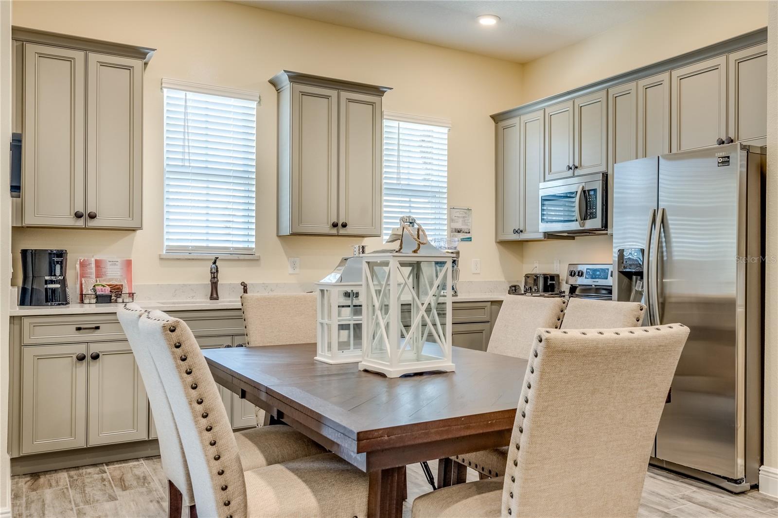8080 DREAMSICLE DR, KISSIMMEE, FL — photo 4