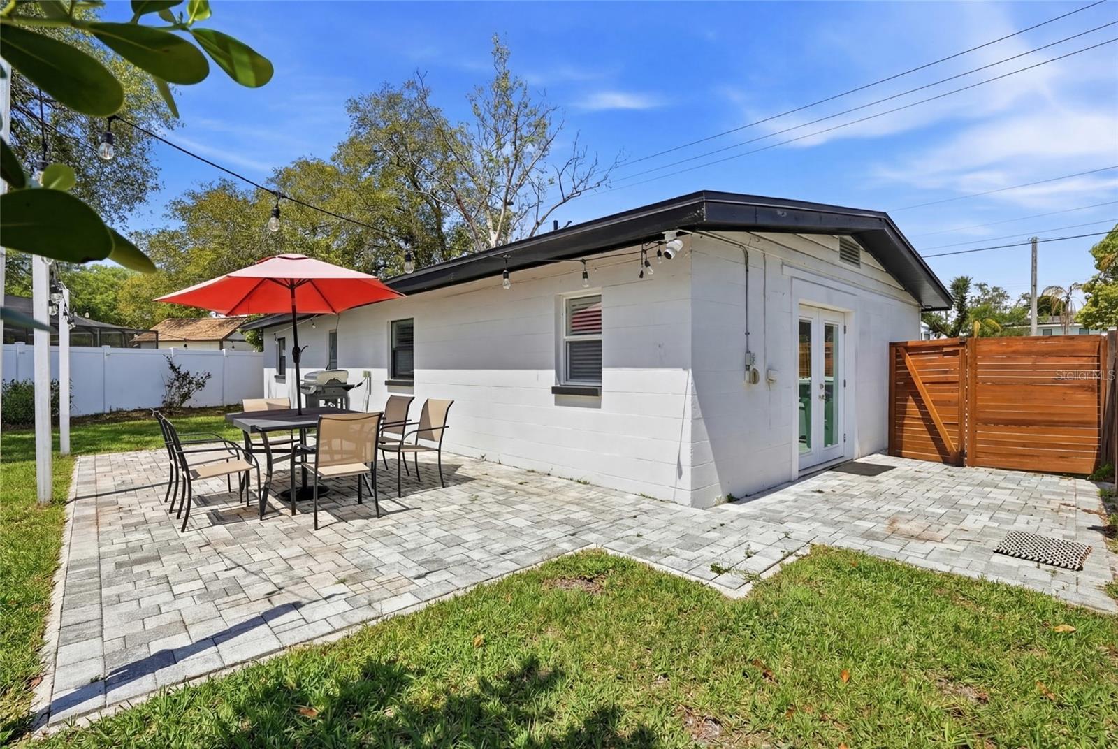 3412 W BAY AVE, TAMPA, FL — photo 23