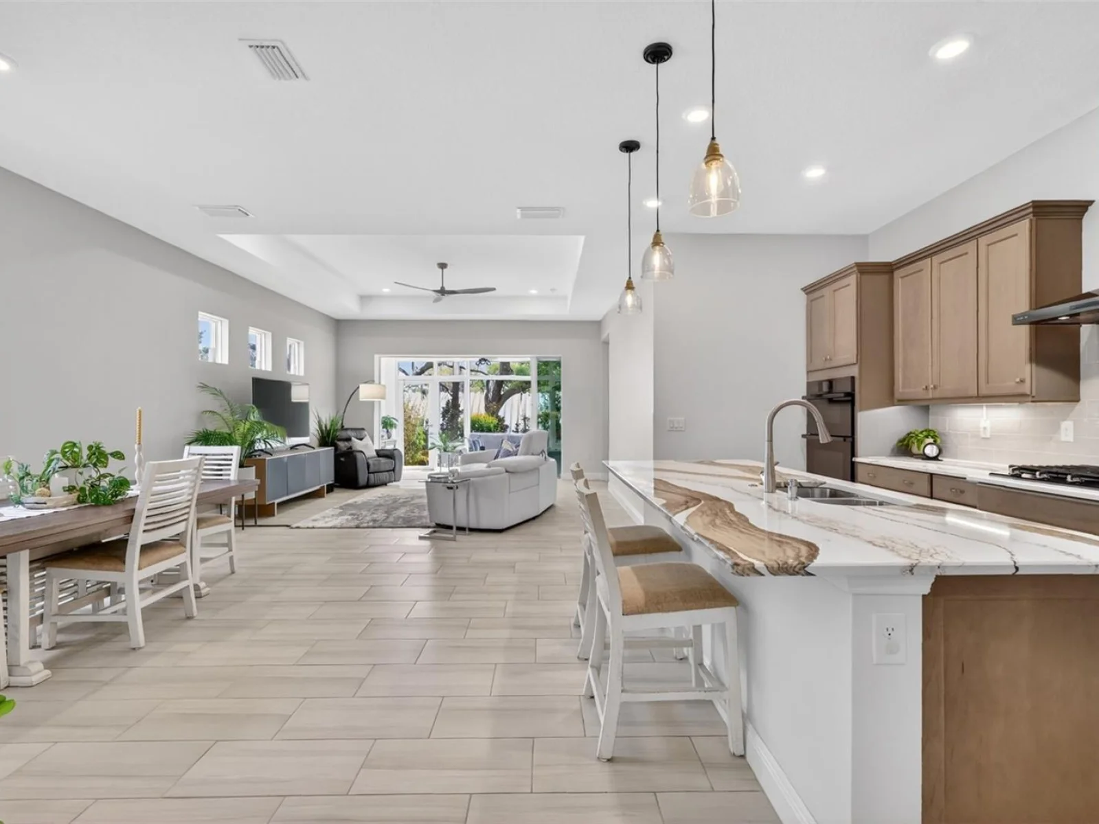 8228 BRIDGEPORT BAY CIR, MOUNT DORA, FL — photo 25