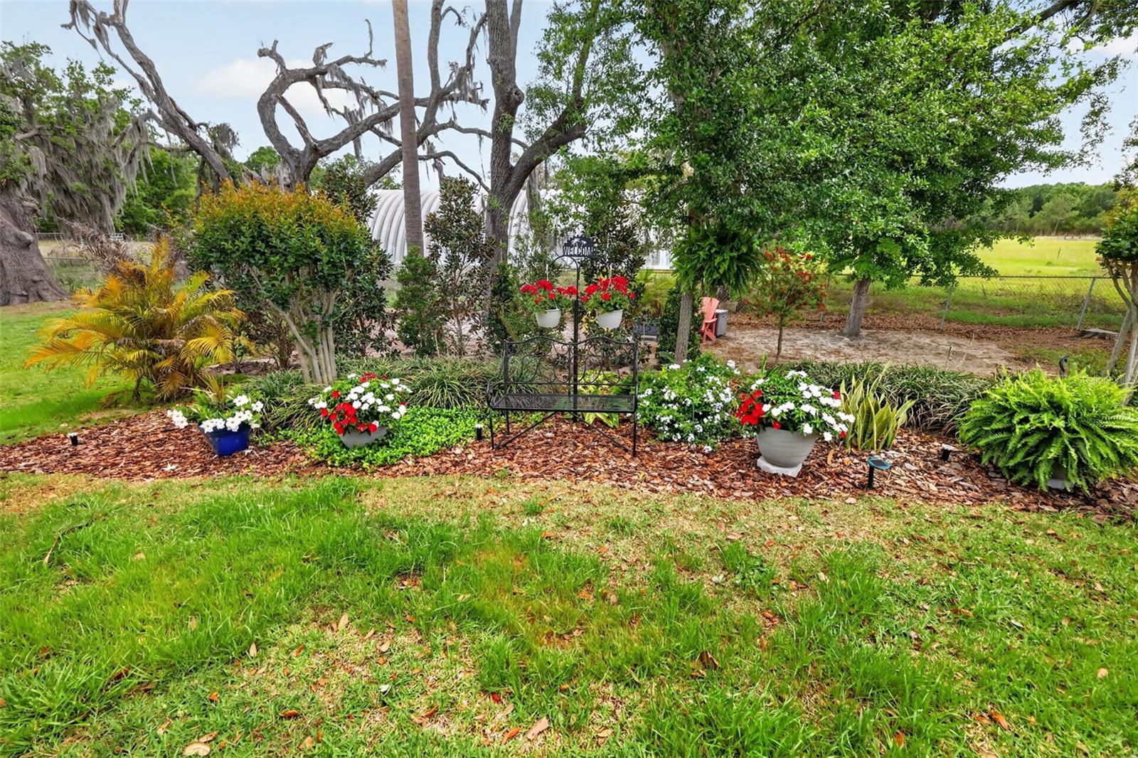 8228 BRIDGEPORT BAY CIR, MOUNT DORA, FL — photo 96