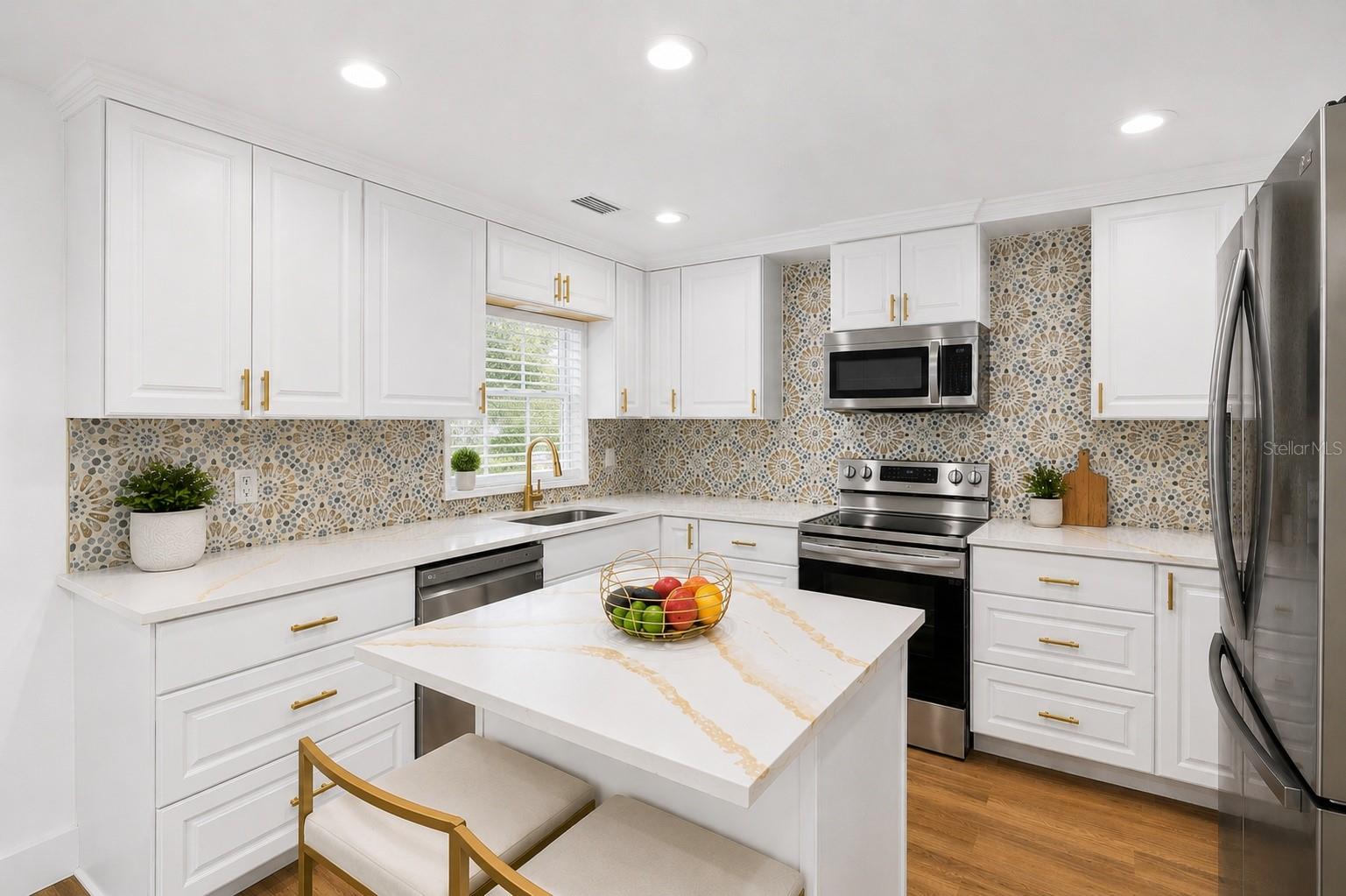 6128 E 111TH AVE, TEMPLE TERRACE, FL — photo 12