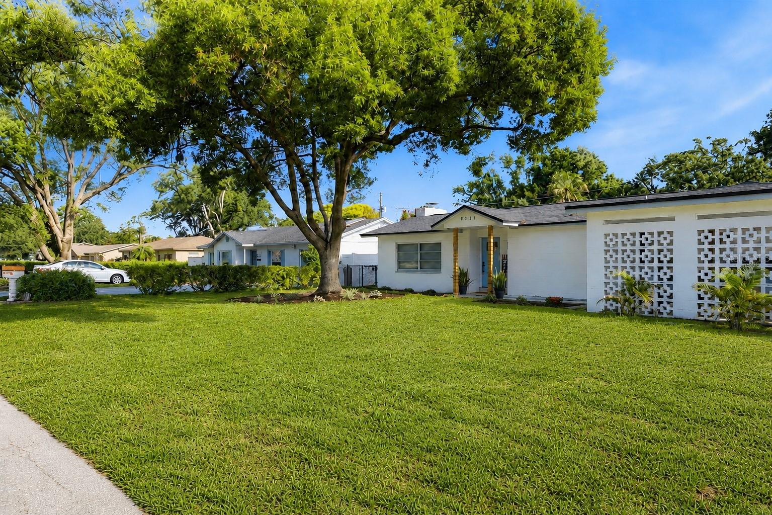 6128 E 111TH AVE, TEMPLE TERRACE, FL — photo 27