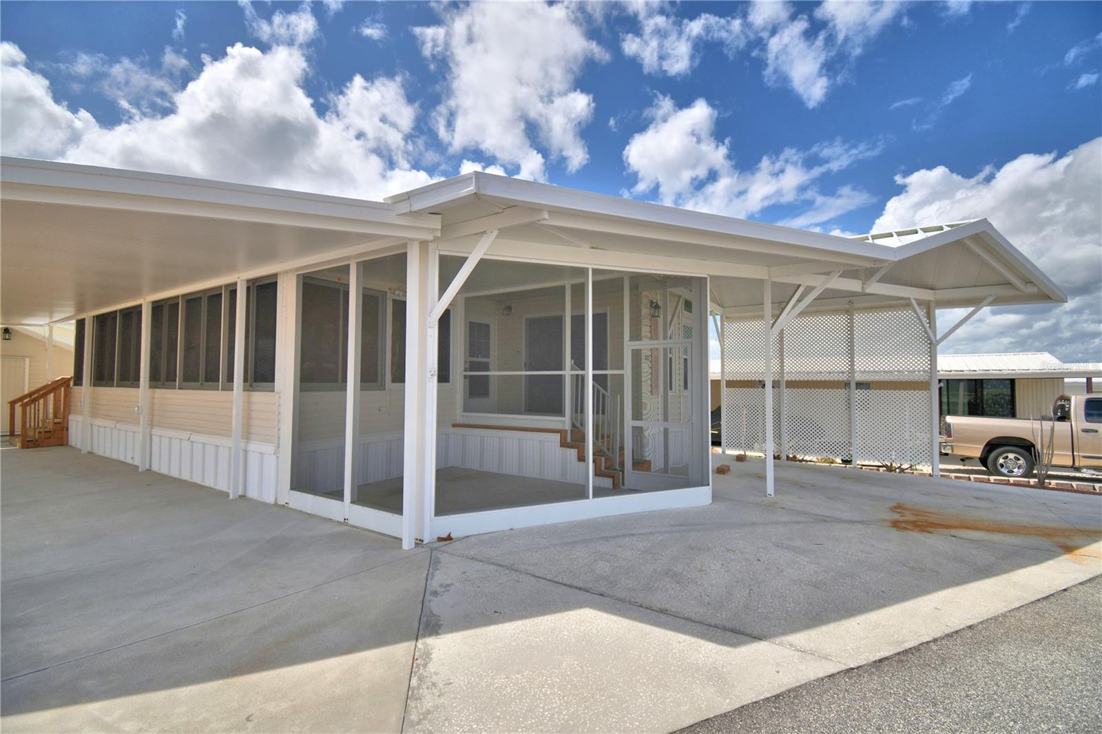 251 PATTERSON RD #B23, HAINES CITY, FL — photo 2