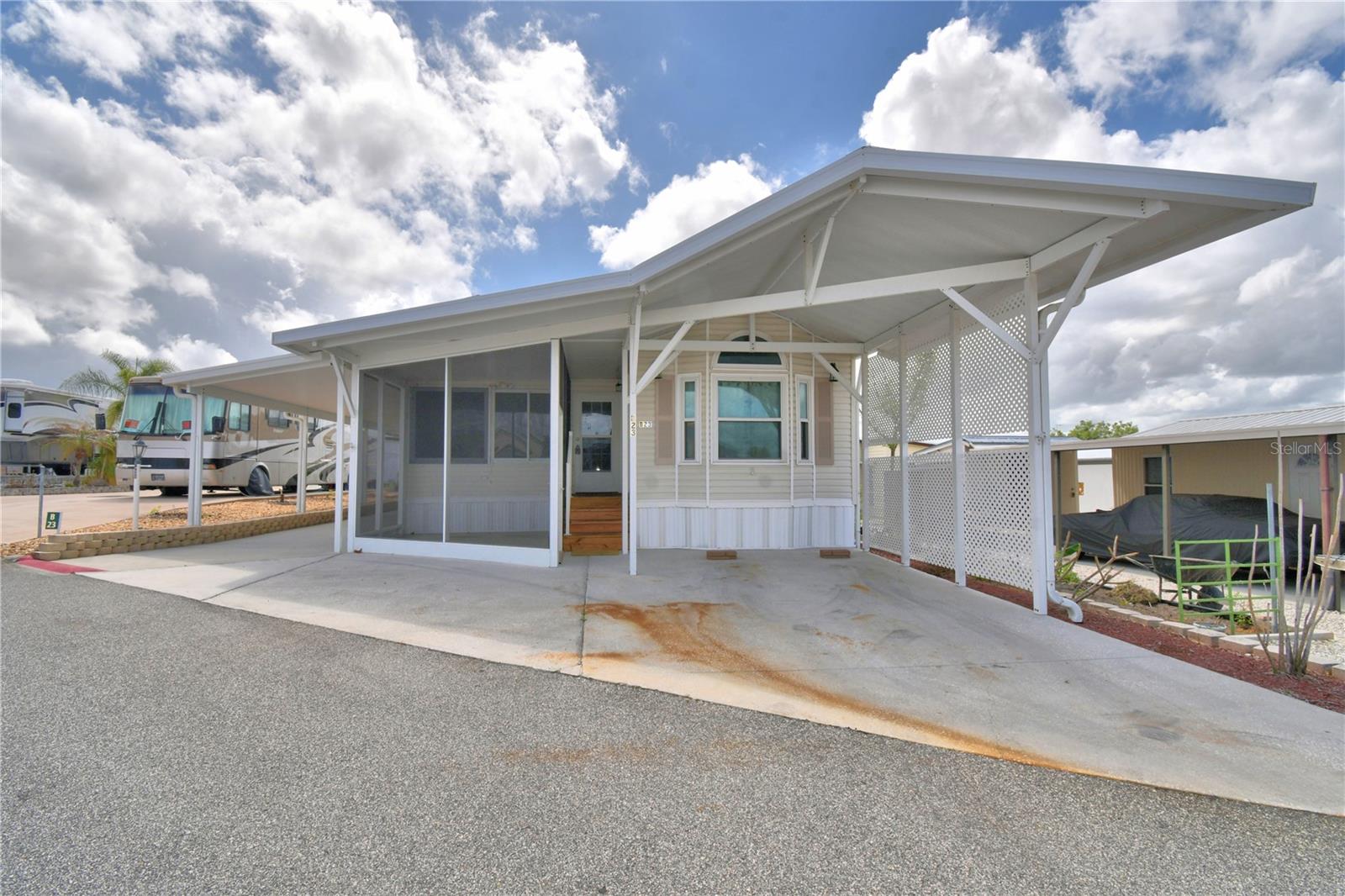 251 PATTERSON RD #B23, HAINES CITY, FL — photo 4