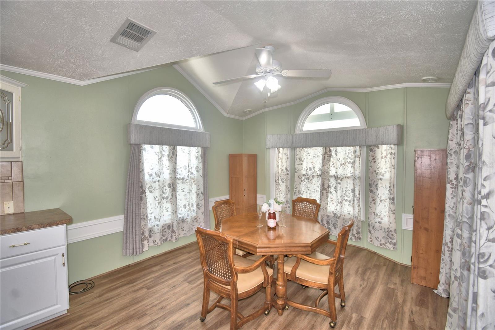 251 PATTERSON RD #B23, HAINES CITY, FL — photo 17
