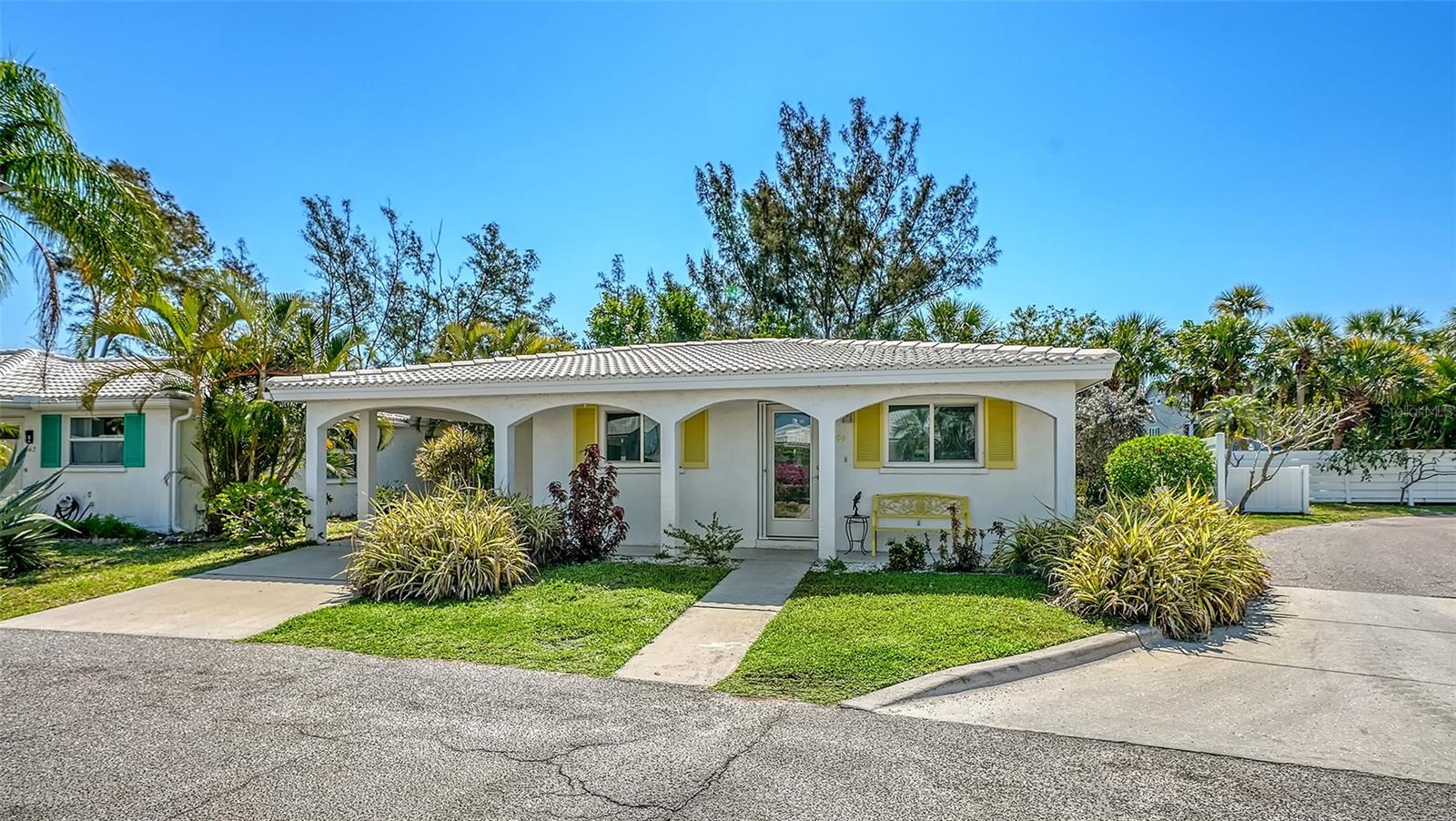 554 SPANISH DR S, LONGBOAT KEY, FL