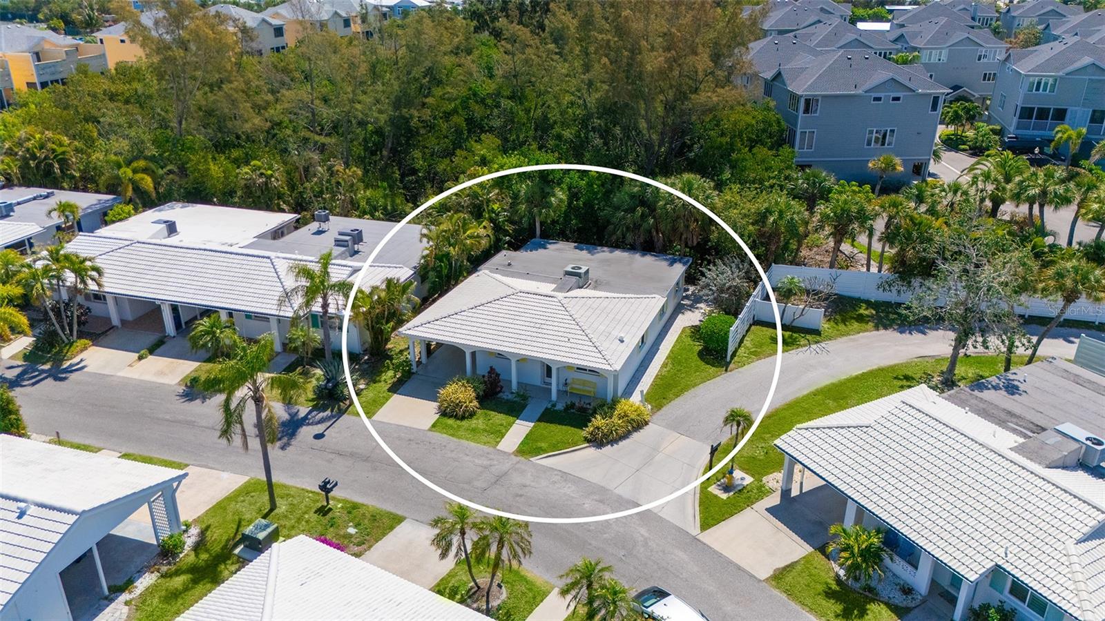 554 SPANISH DR S, LONGBOAT KEY, FL — photo 8